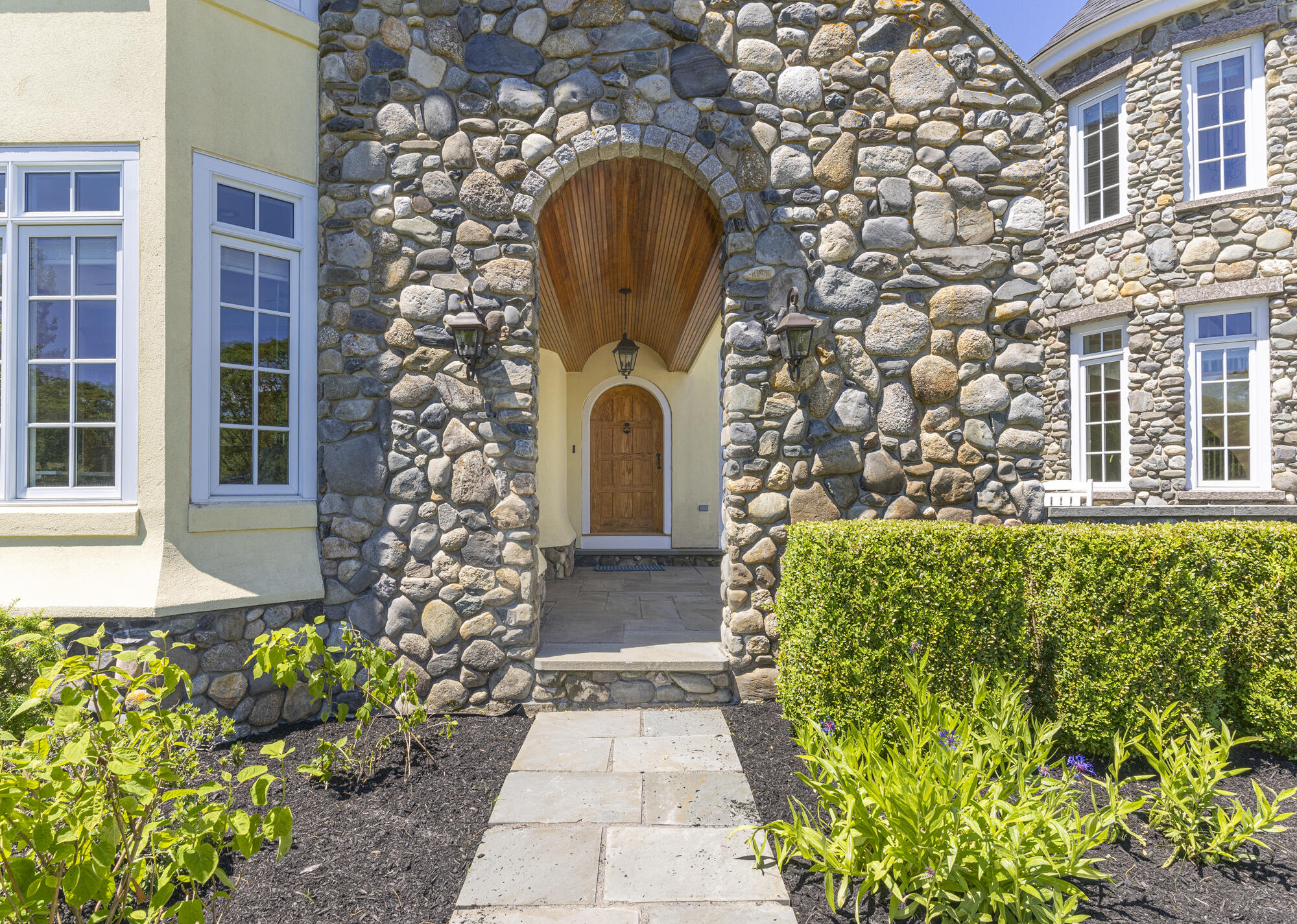 37 Alliquippa Road