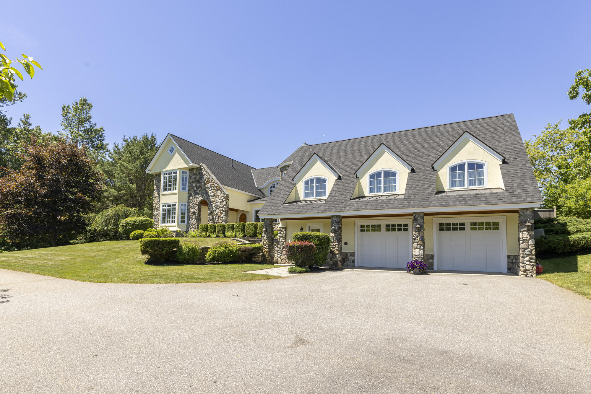 37 Alliquippa Road