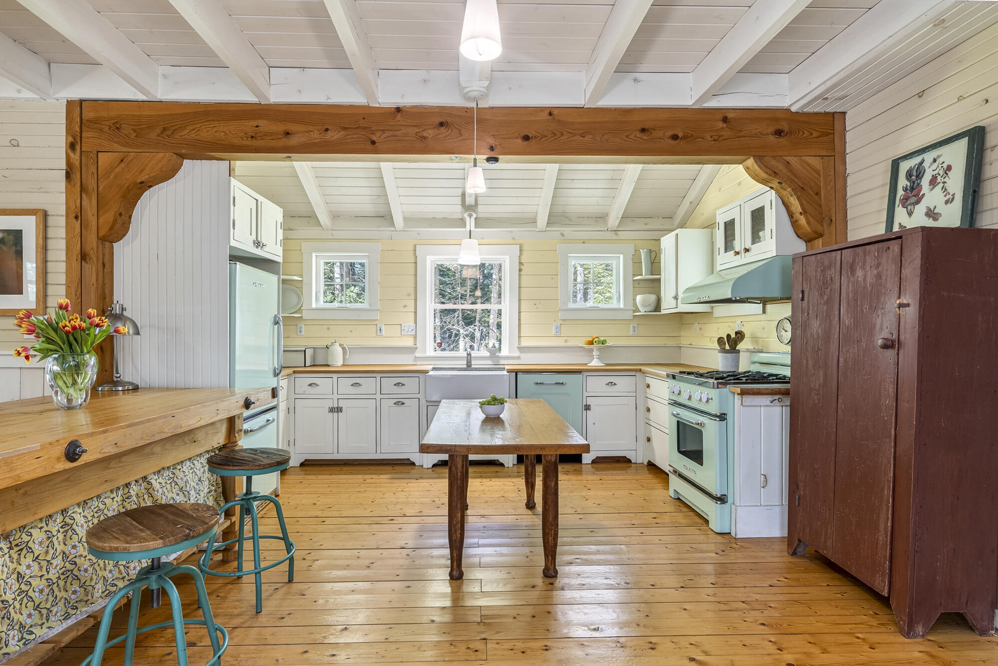 109 Pleasant Hill Road