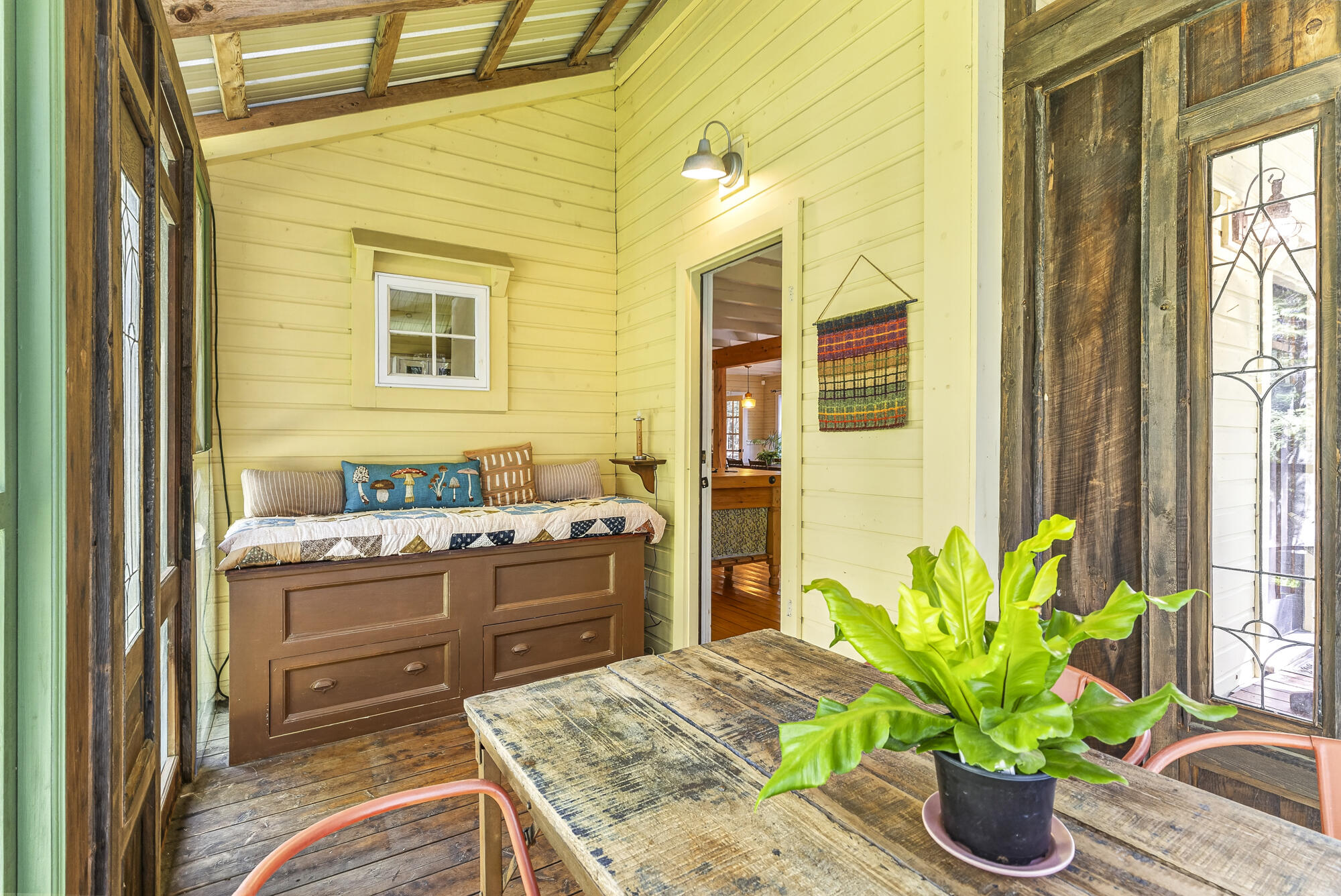 109 Pleasant Hill Road