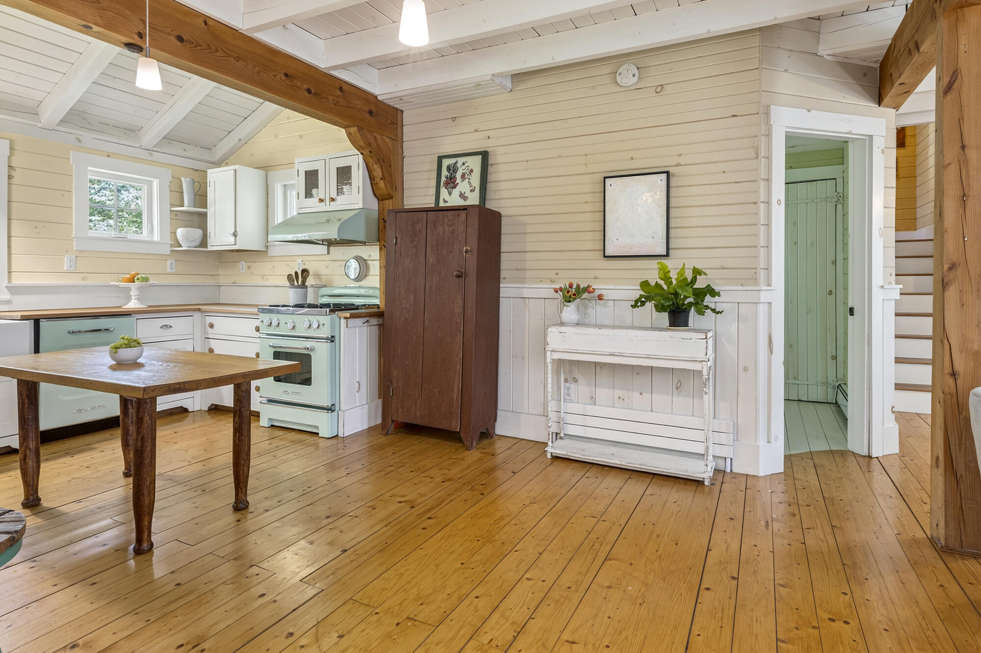 109 Pleasant Hill Road