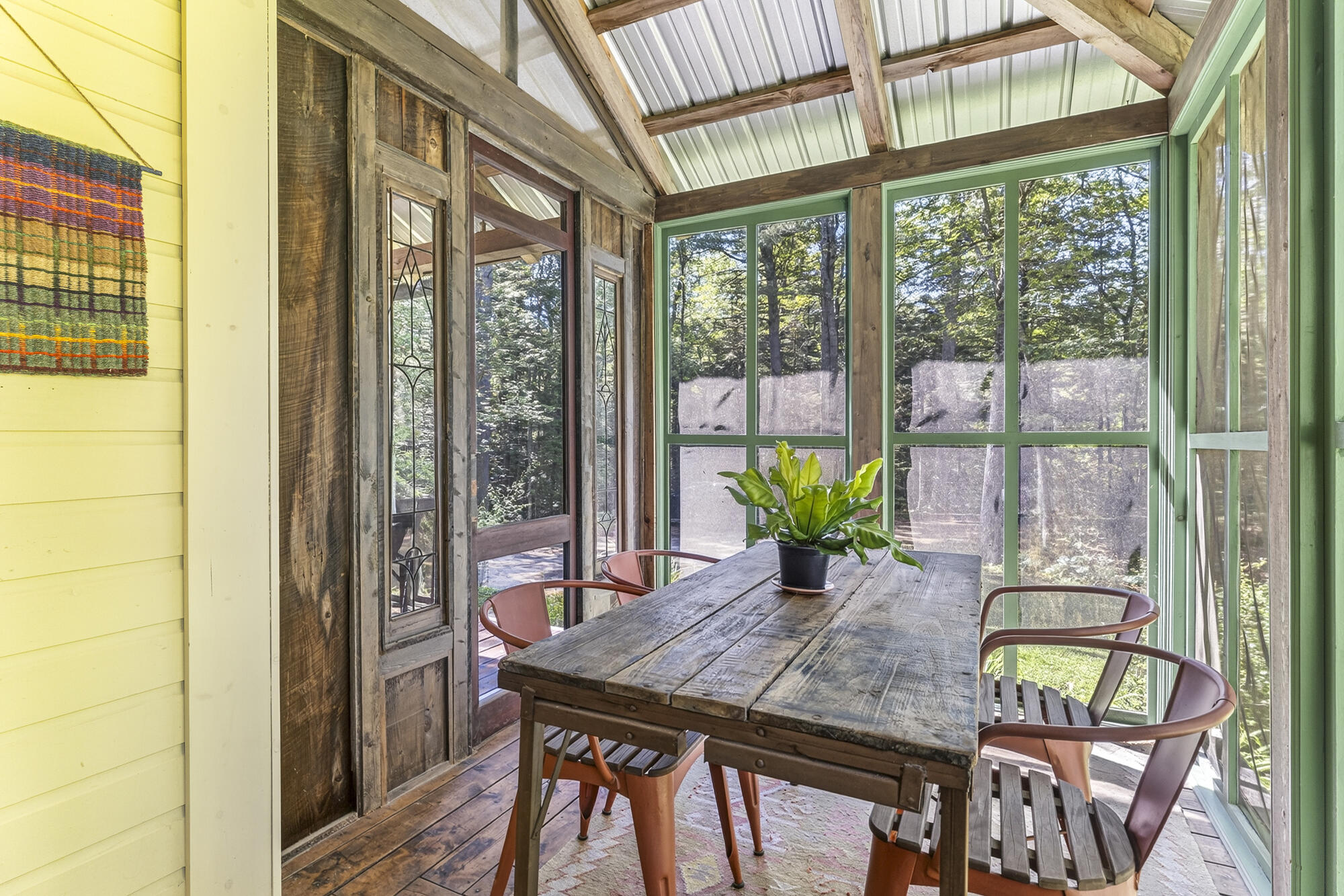 109 Pleasant Hill Road