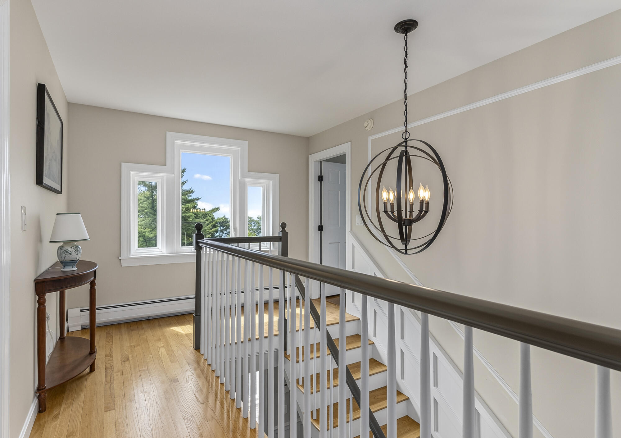 4 Ledge Road