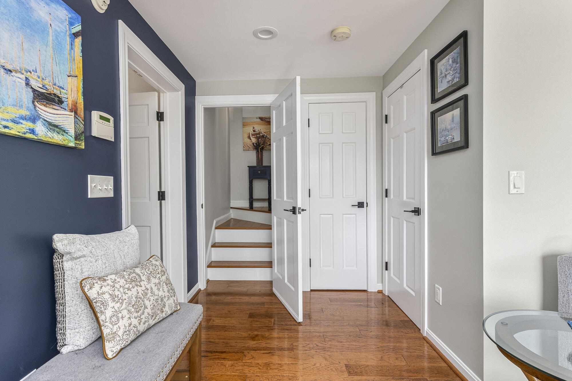 4 Ledge Road