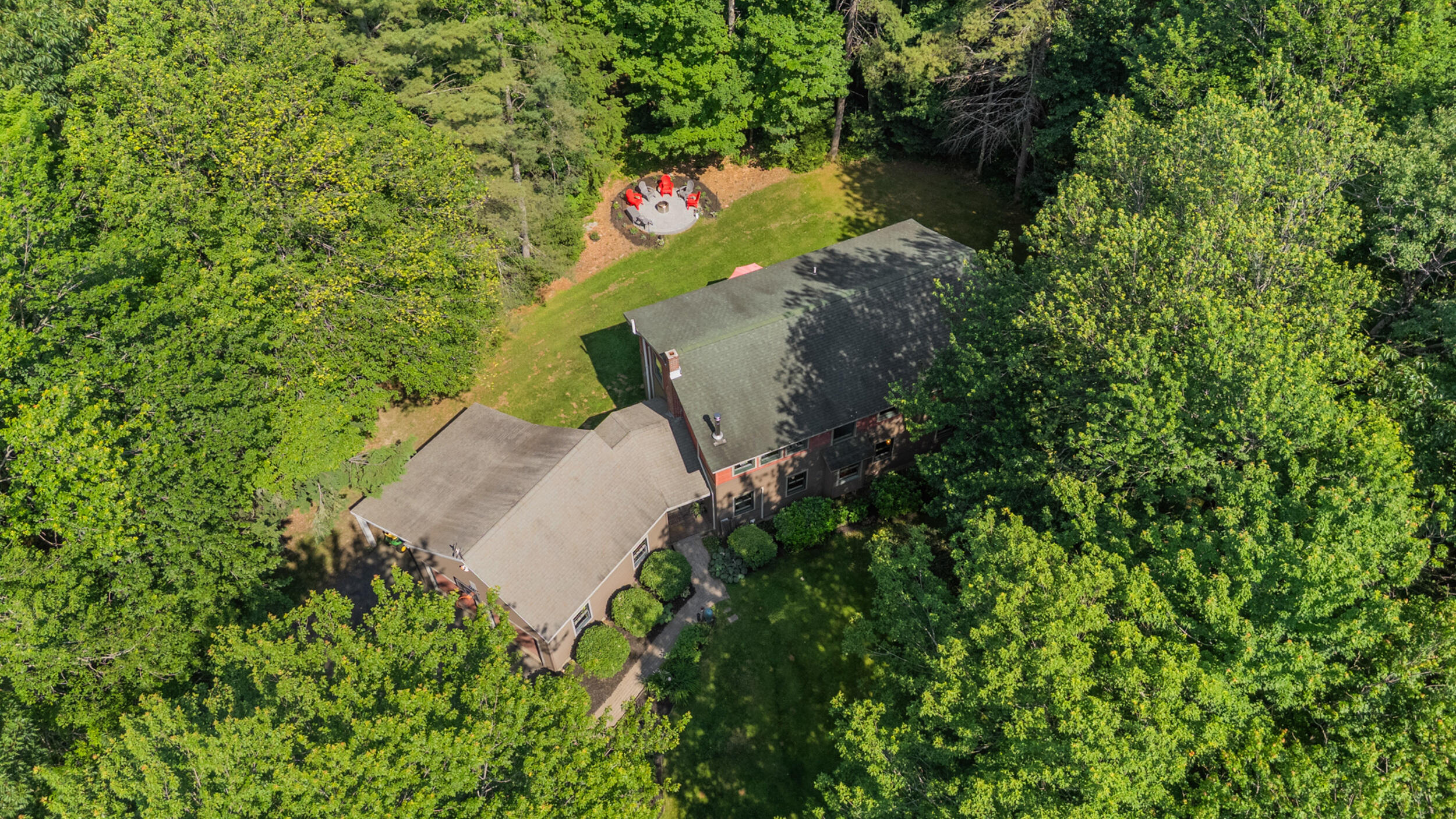 60 Ledgewood Drive