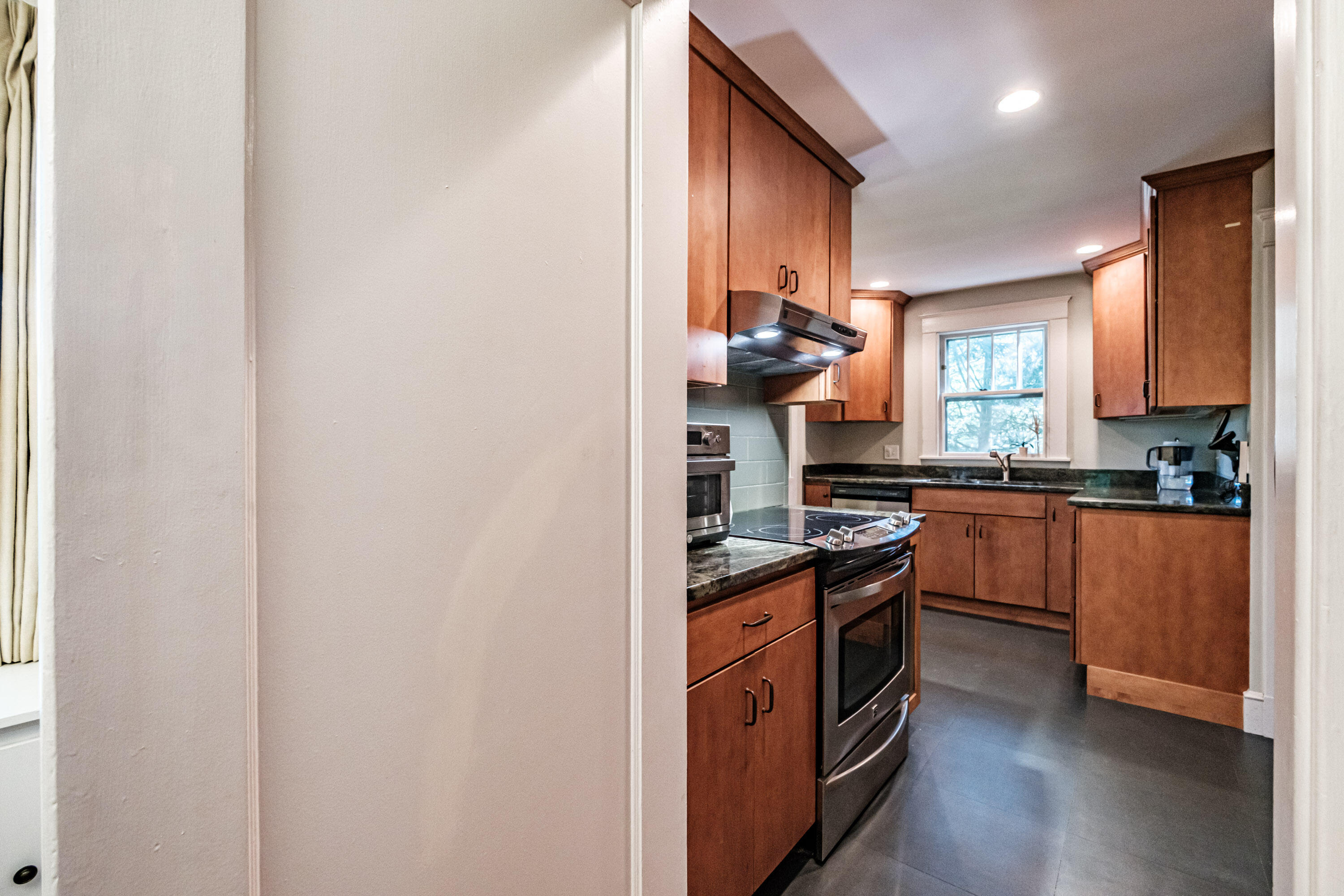 72 Stonybrook Road