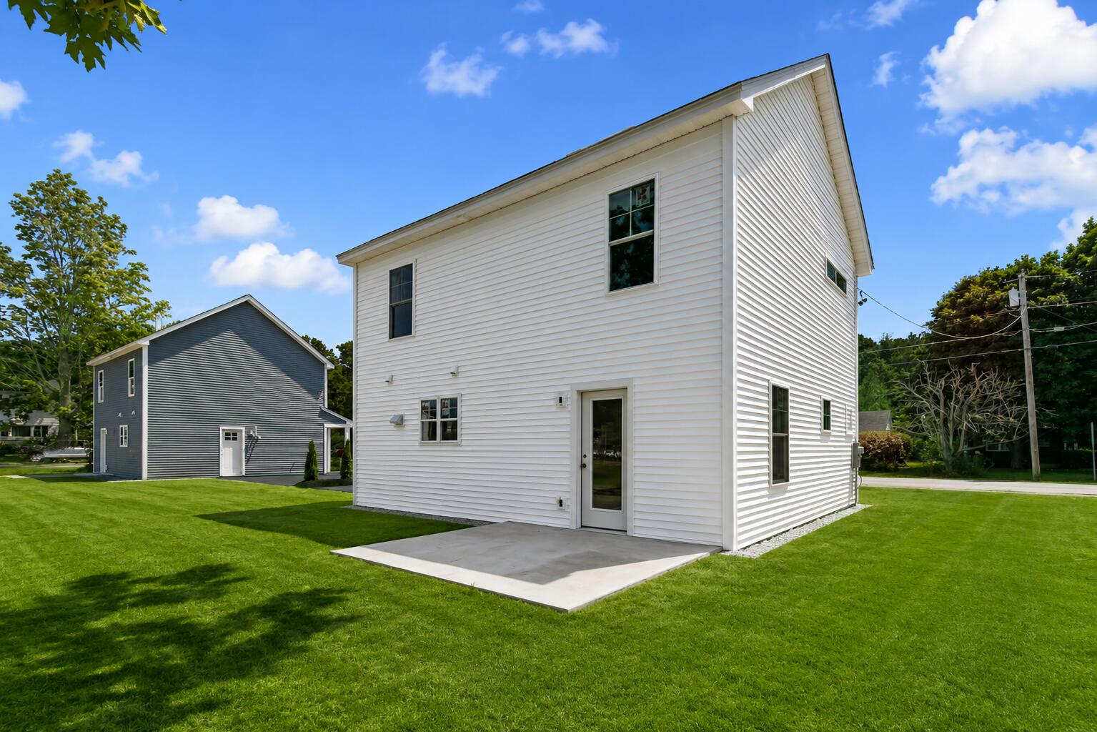 1 Colley Hill Road A