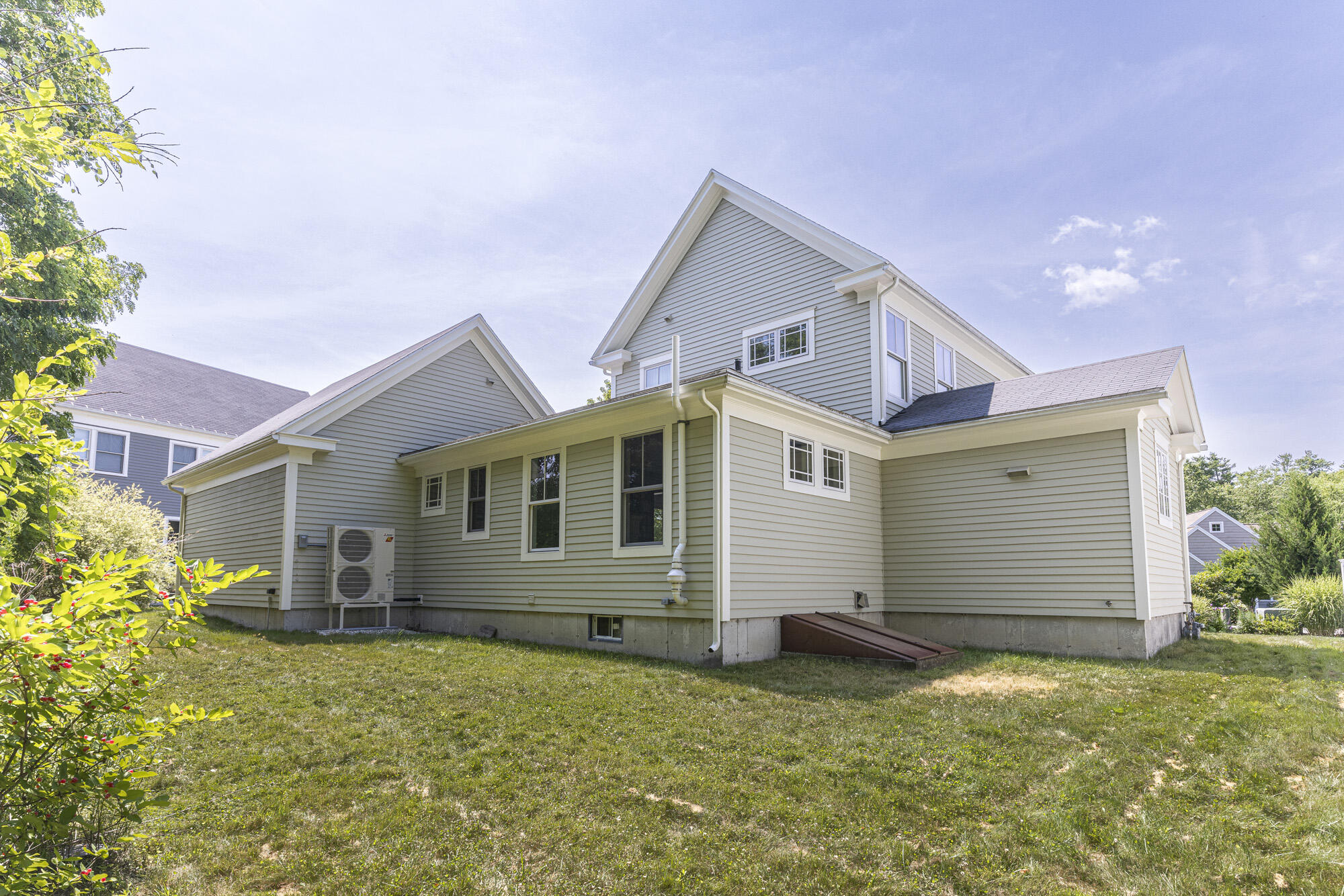 18 Ballantyne Drive