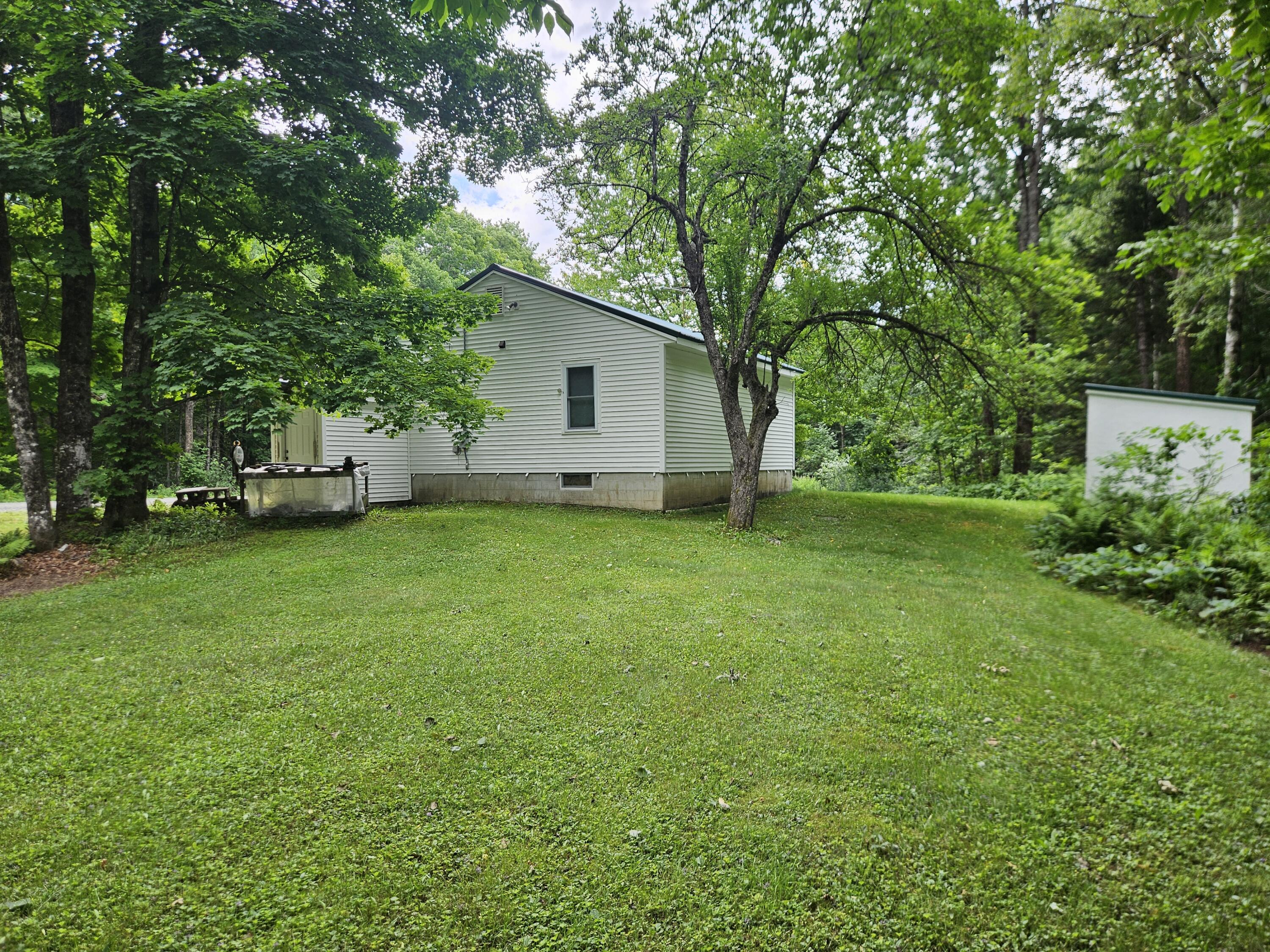 10 Moosehorn Road