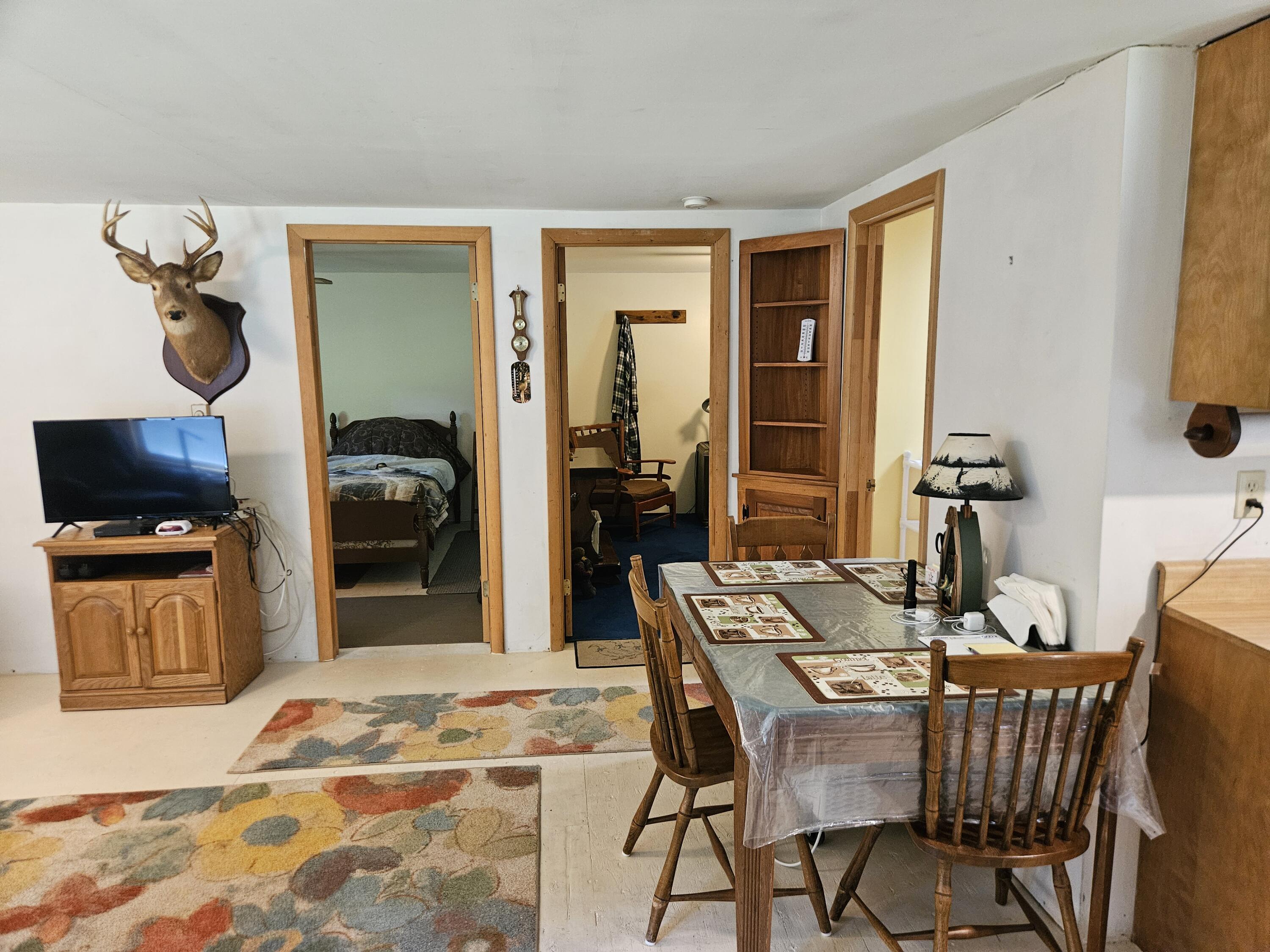 10 Moosehorn Road