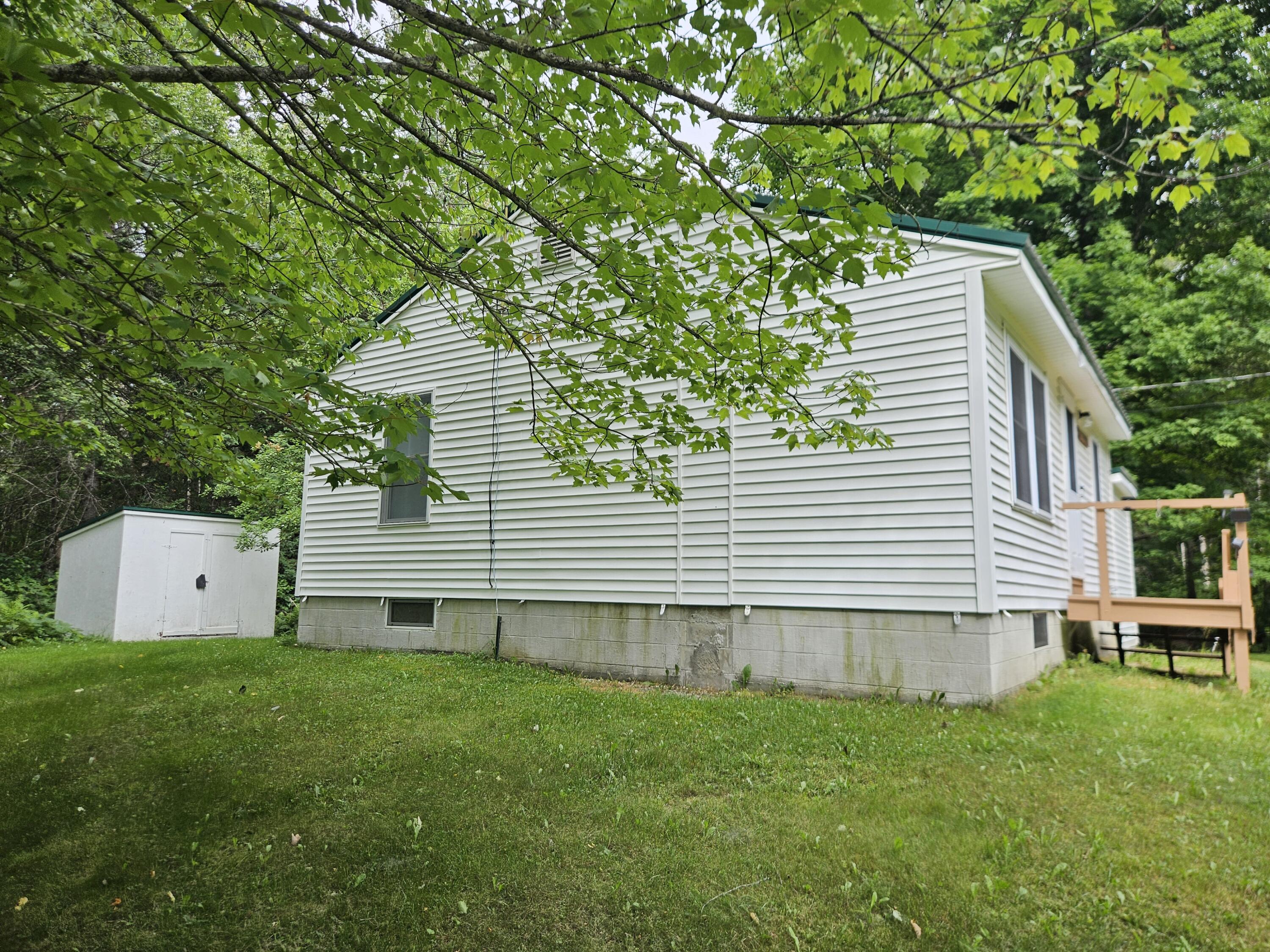 10 Moosehorn Road