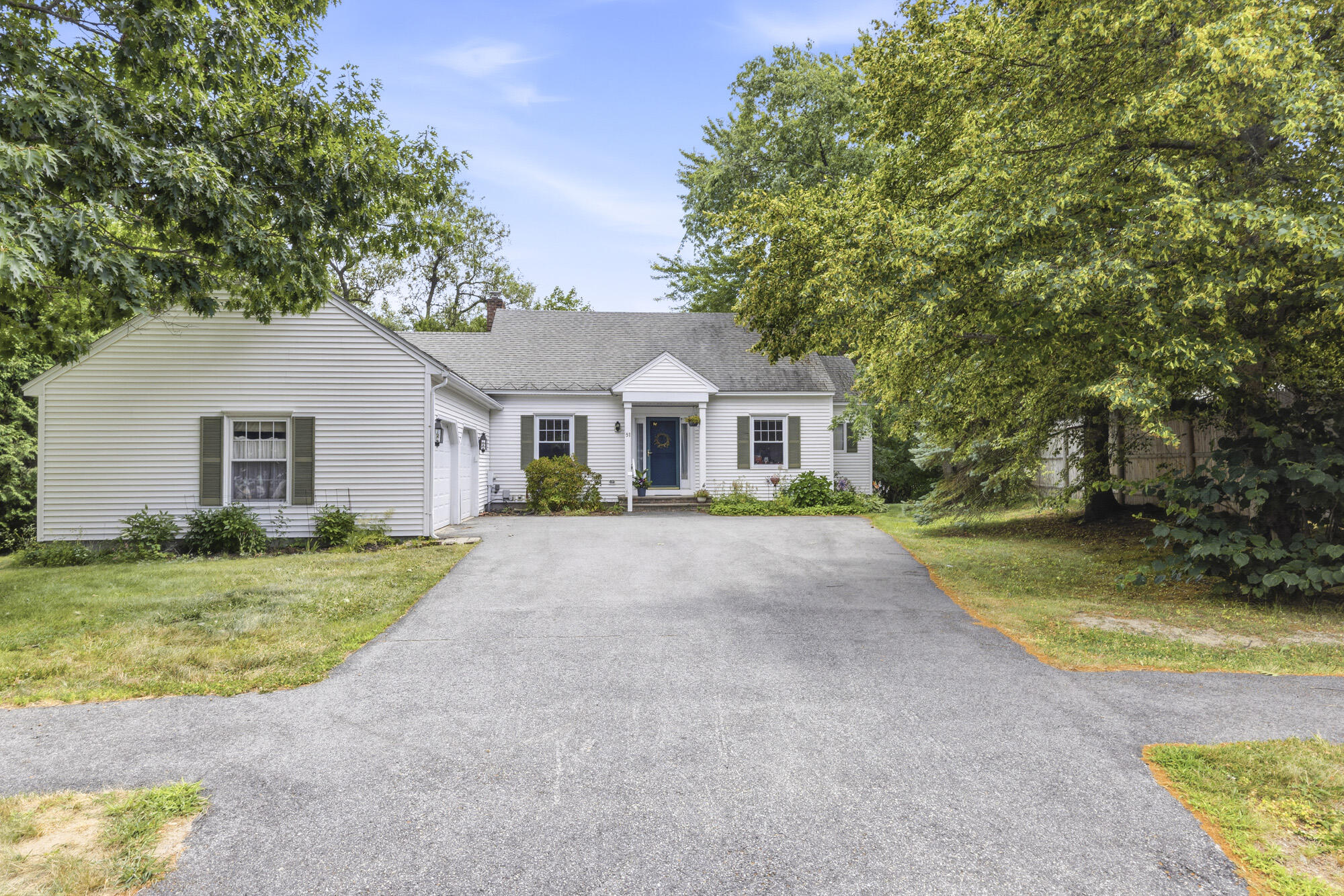 51 Old Mast Road