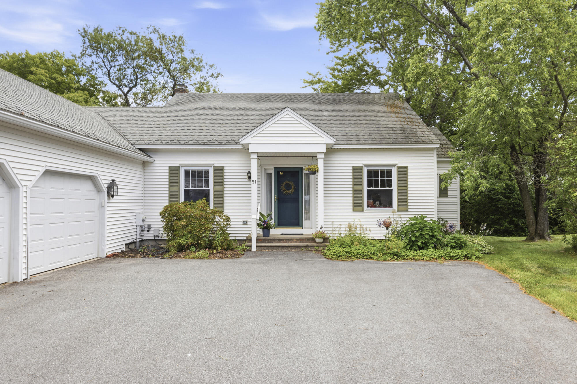 51 Old Mast Road