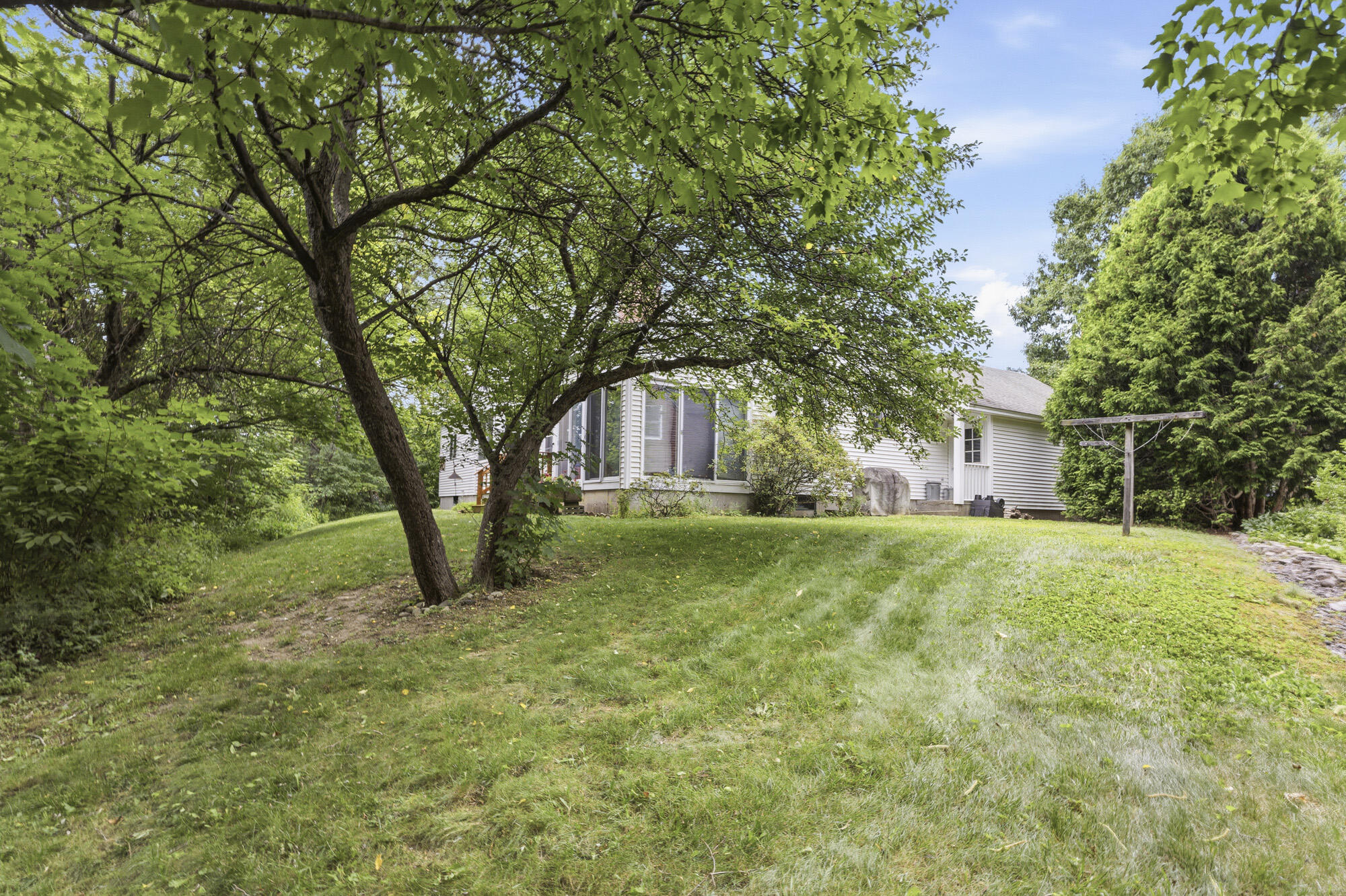 51 Old Mast Road