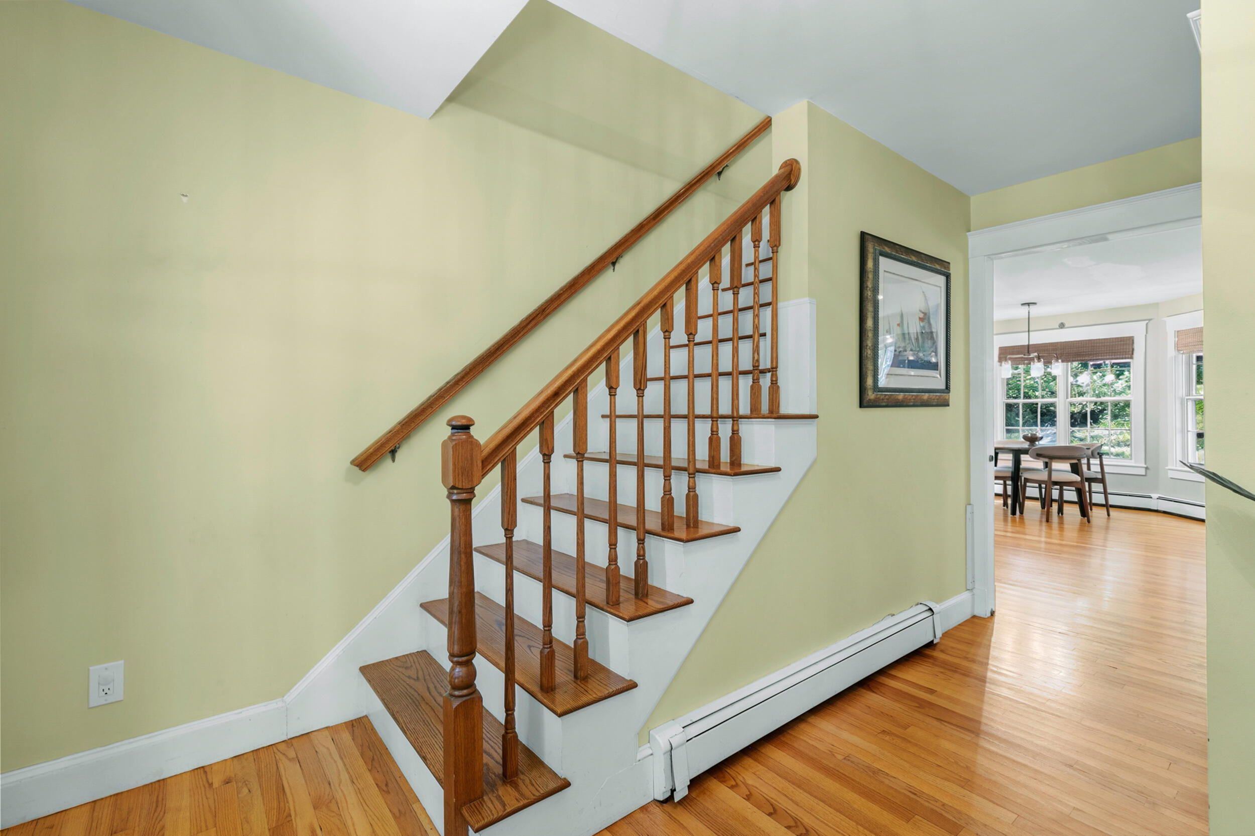53 Stonegate Road