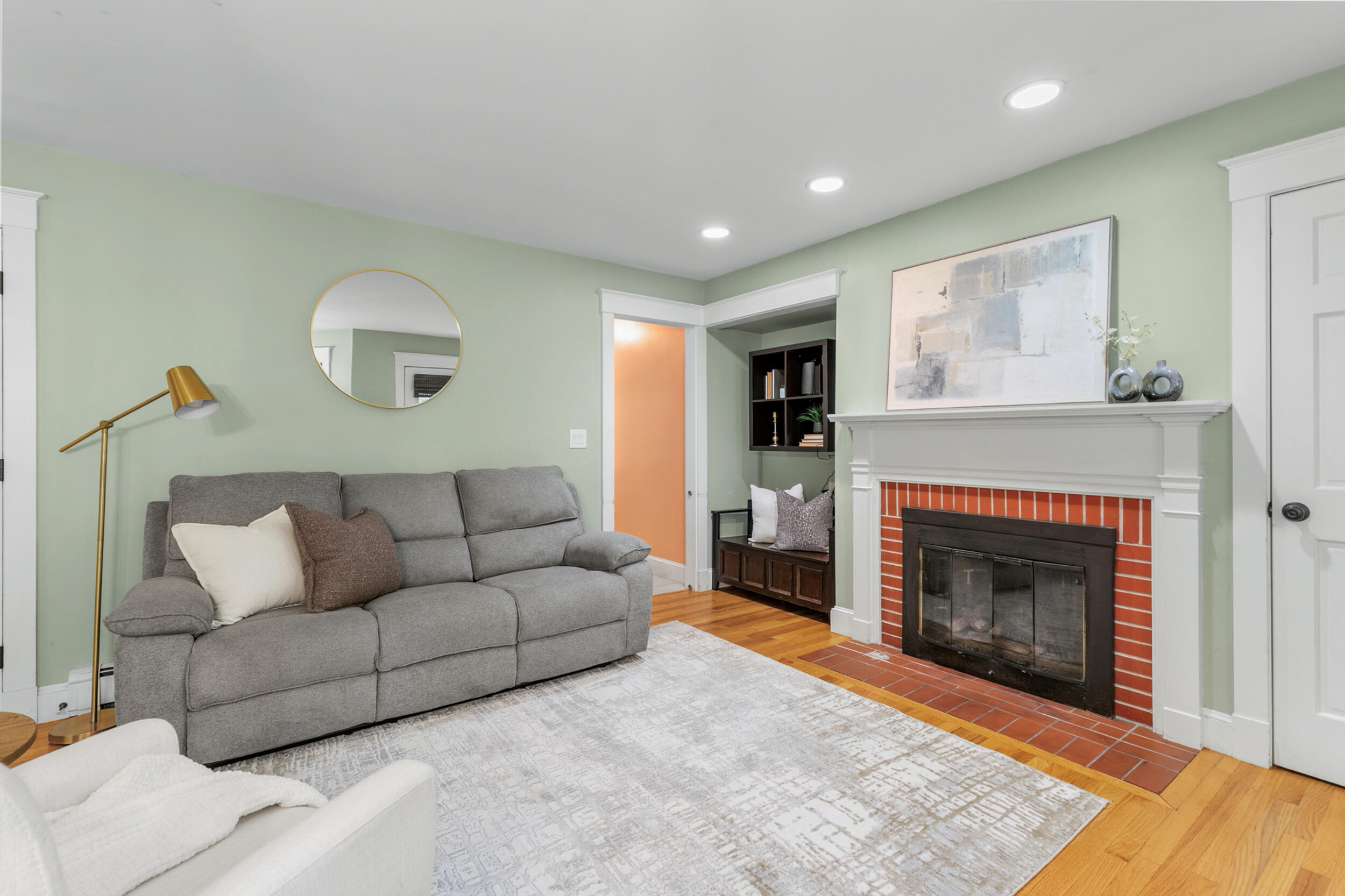 53 Stonegate Road