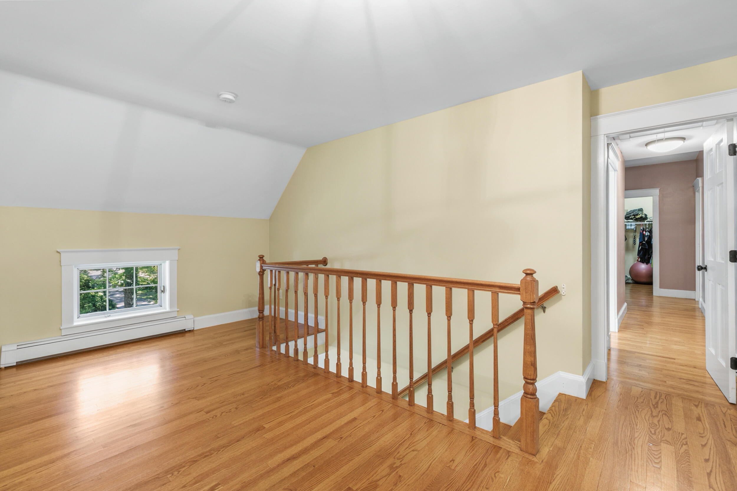 53 Stonegate Road