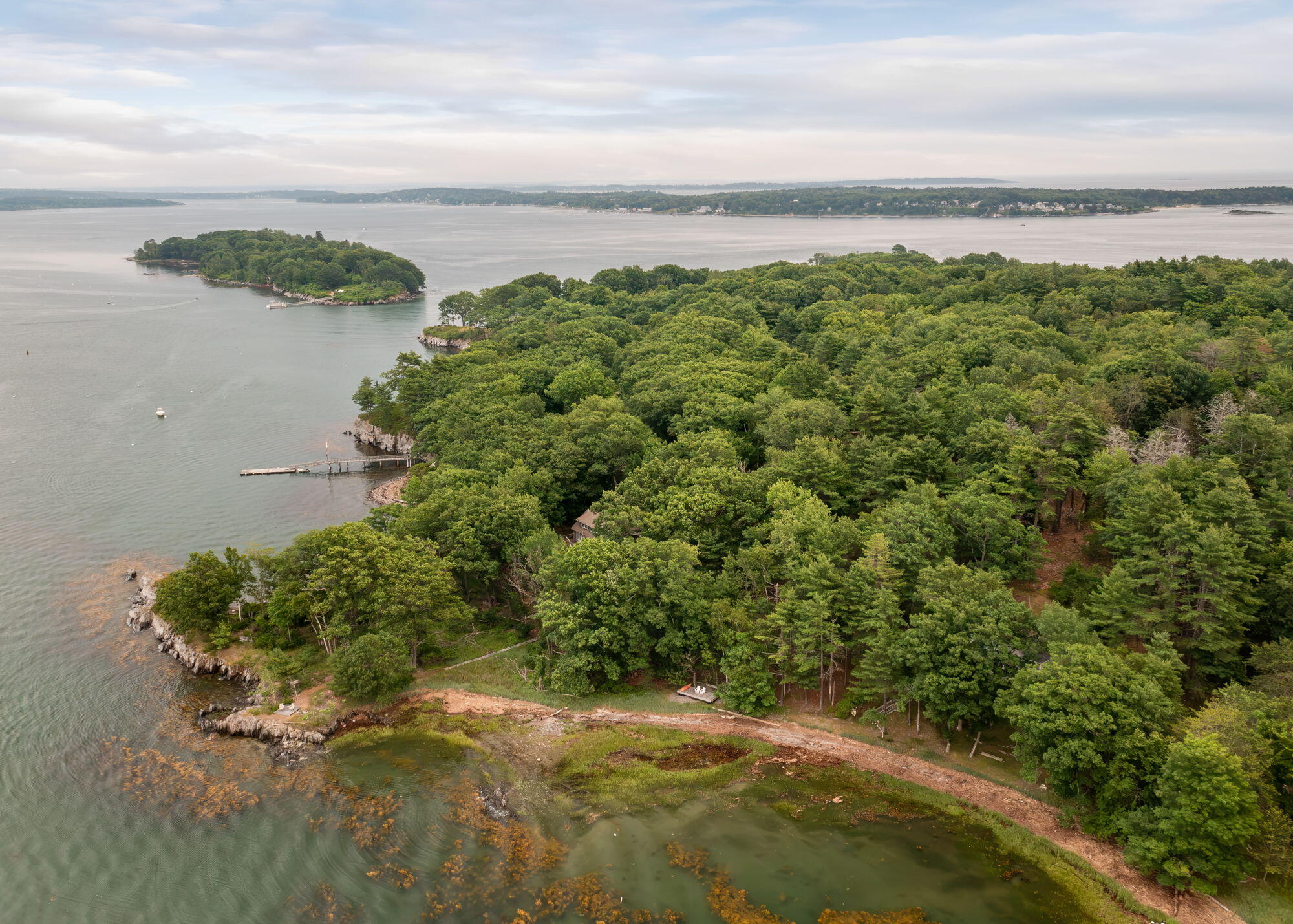 218 W West Shore Drive