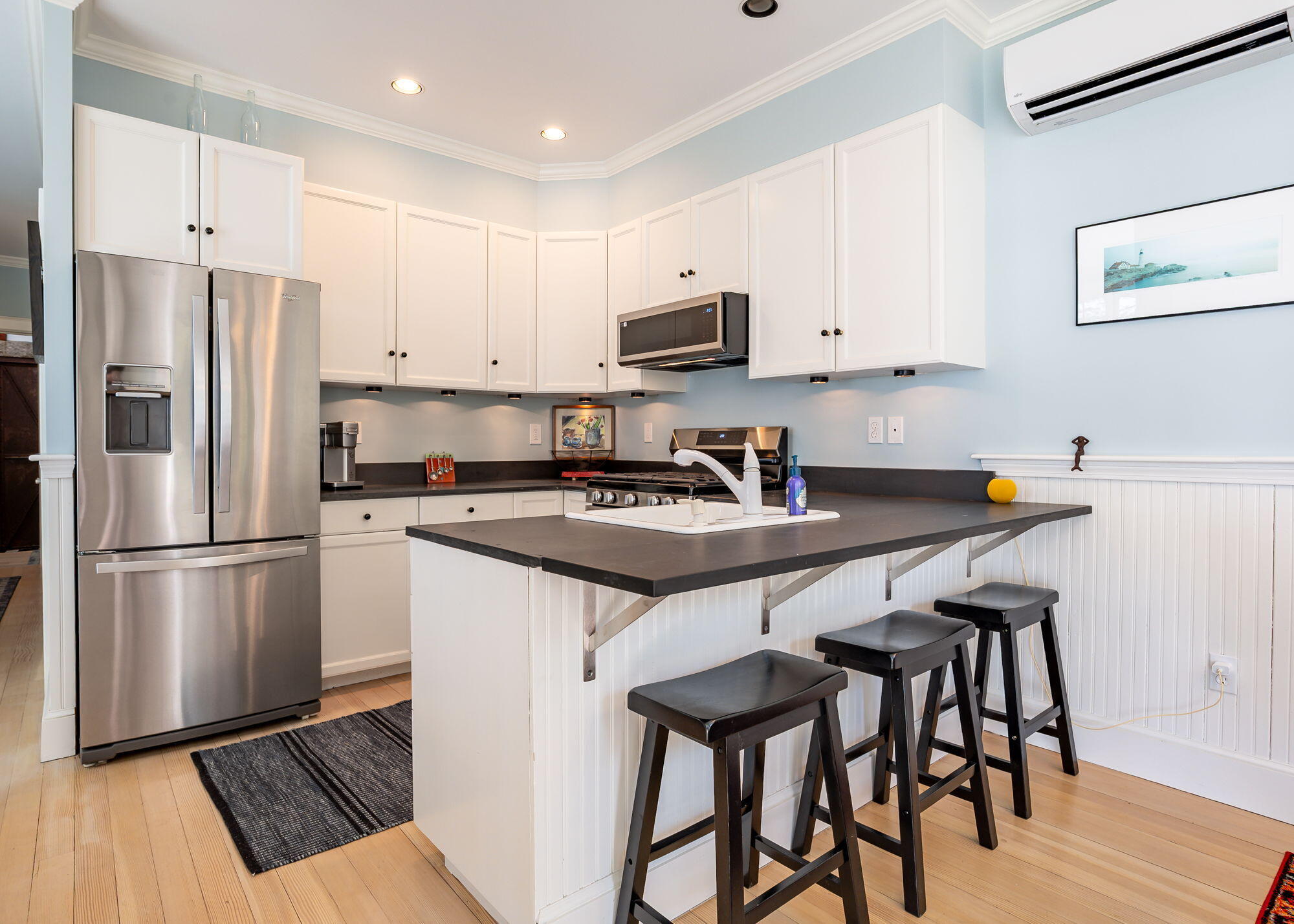 218 W West Shore Drive