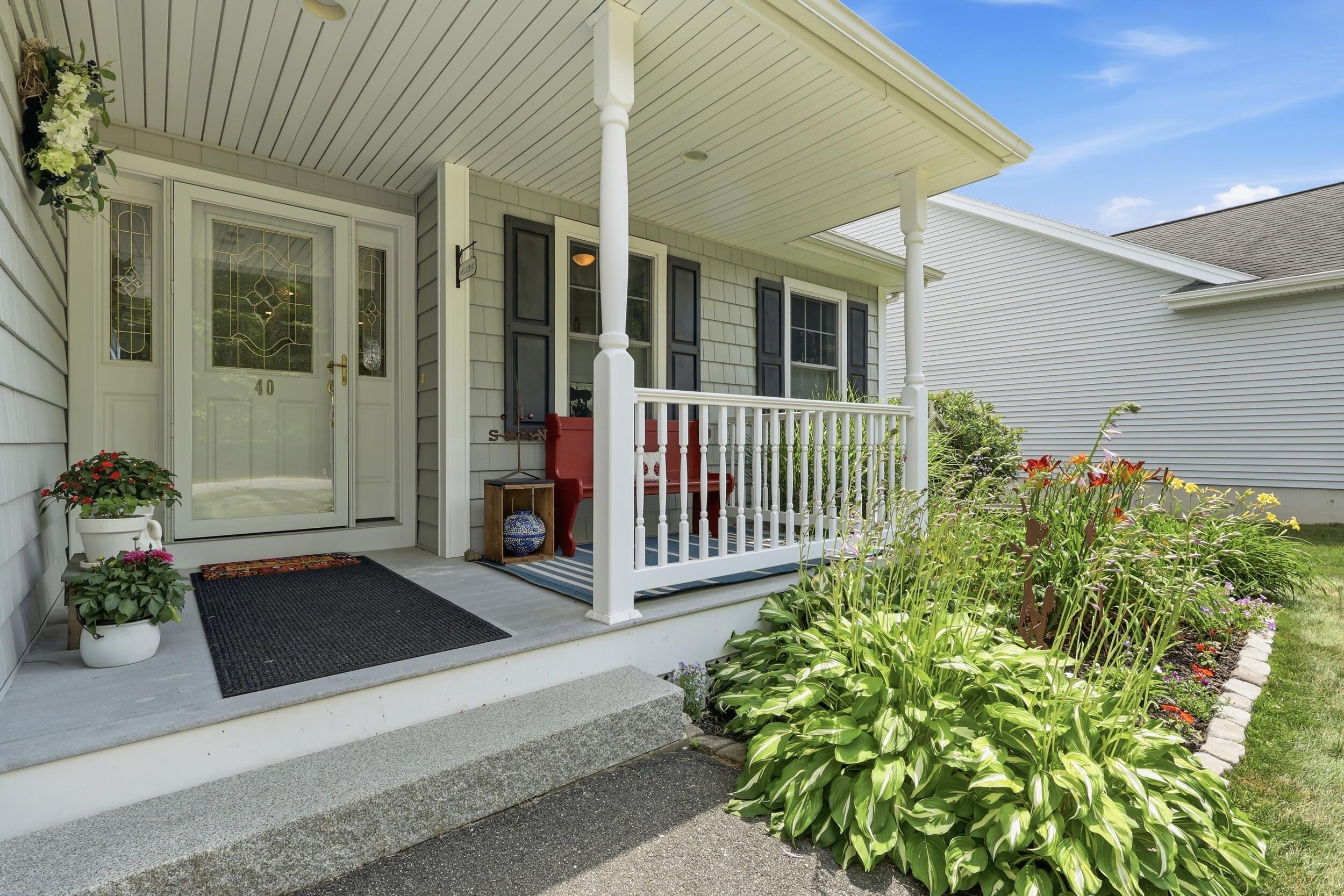 40 Carriage Lane 4