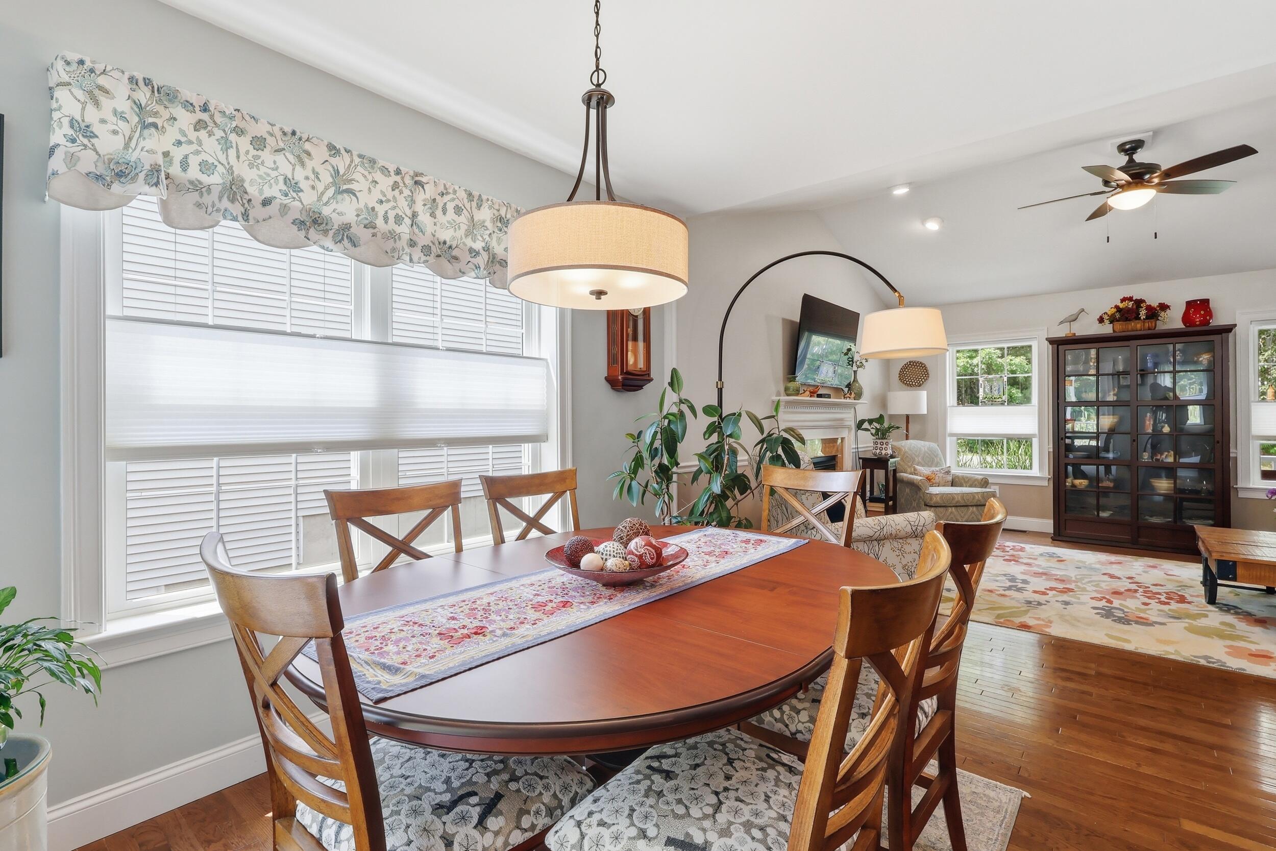 40 Carriage Lane 4