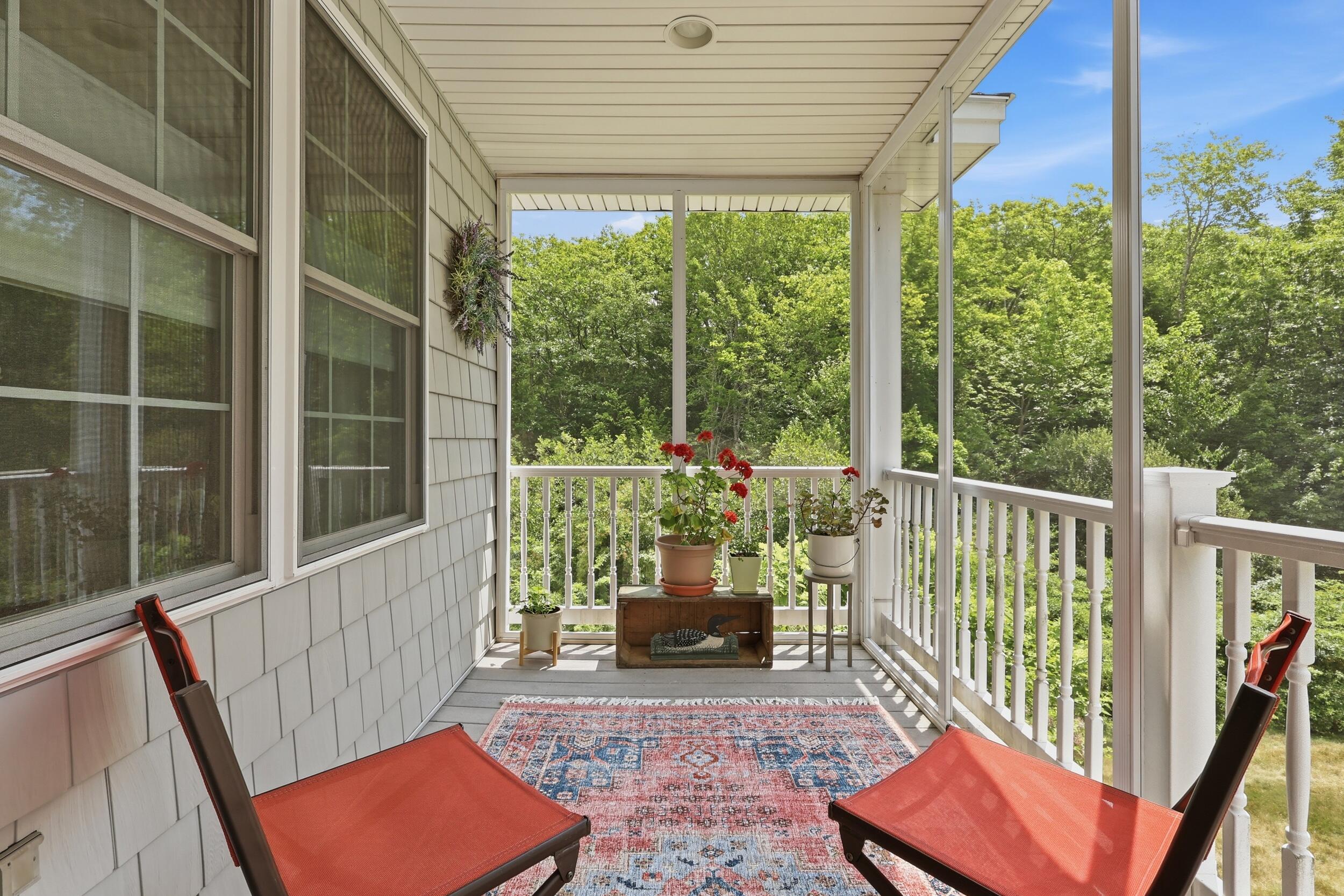 40 Carriage Lane 4