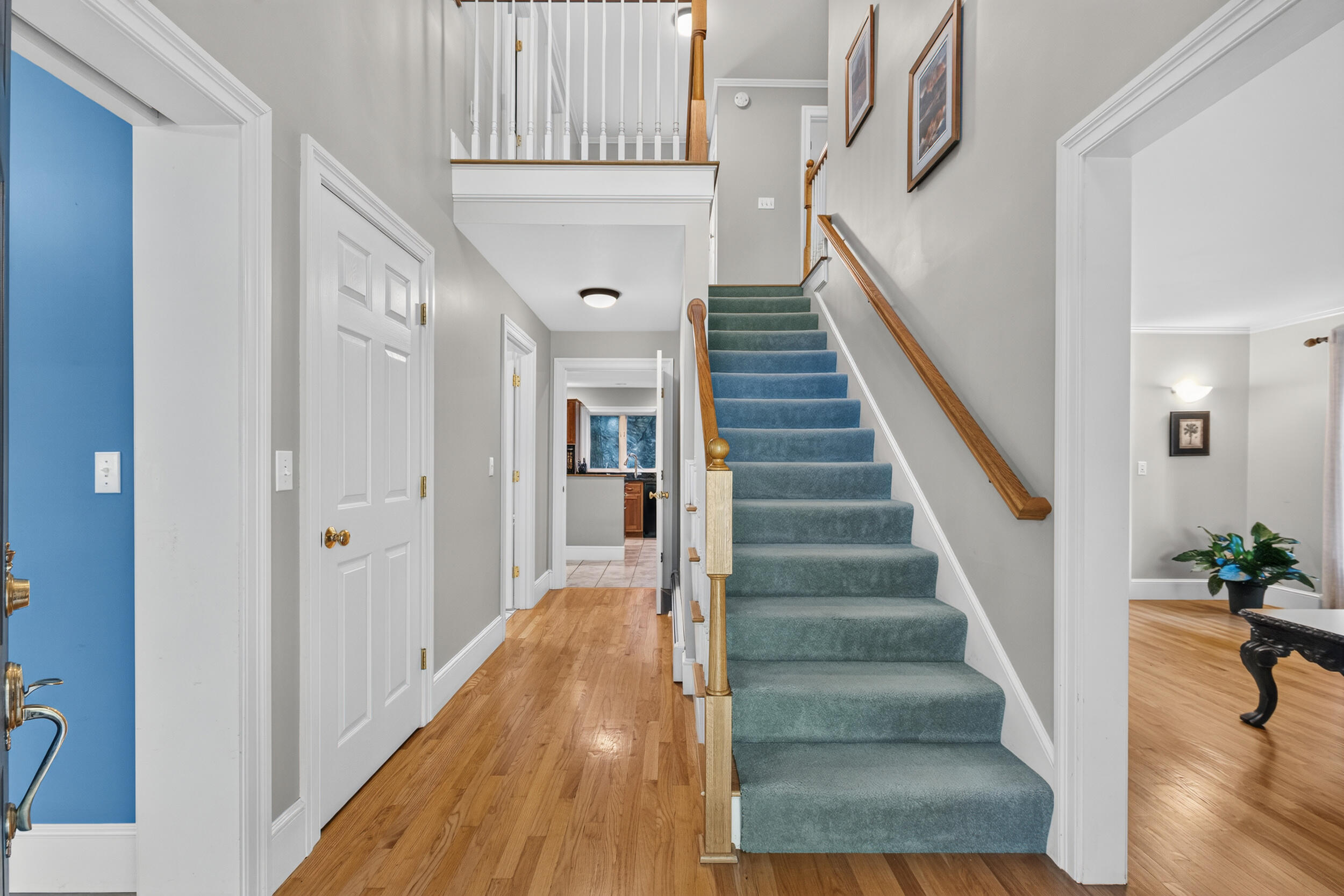 68 Graystone Lane