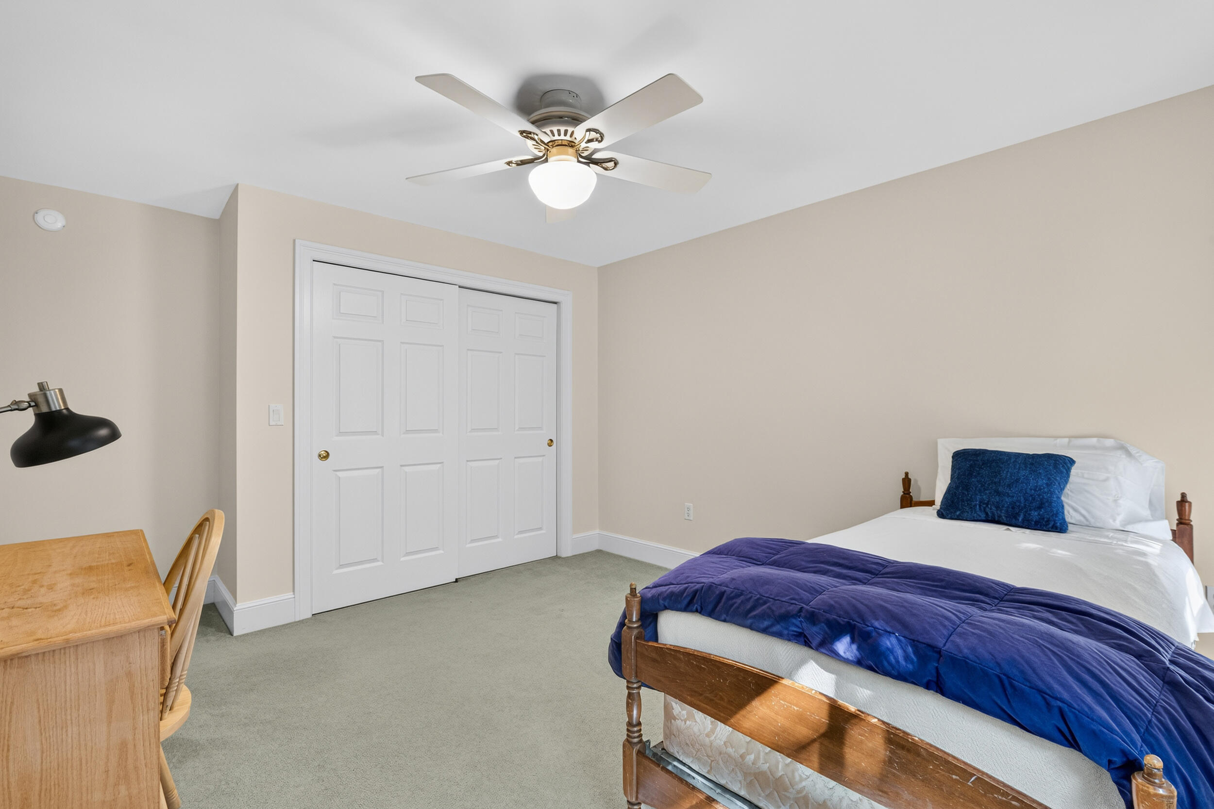 68 Graystone Lane