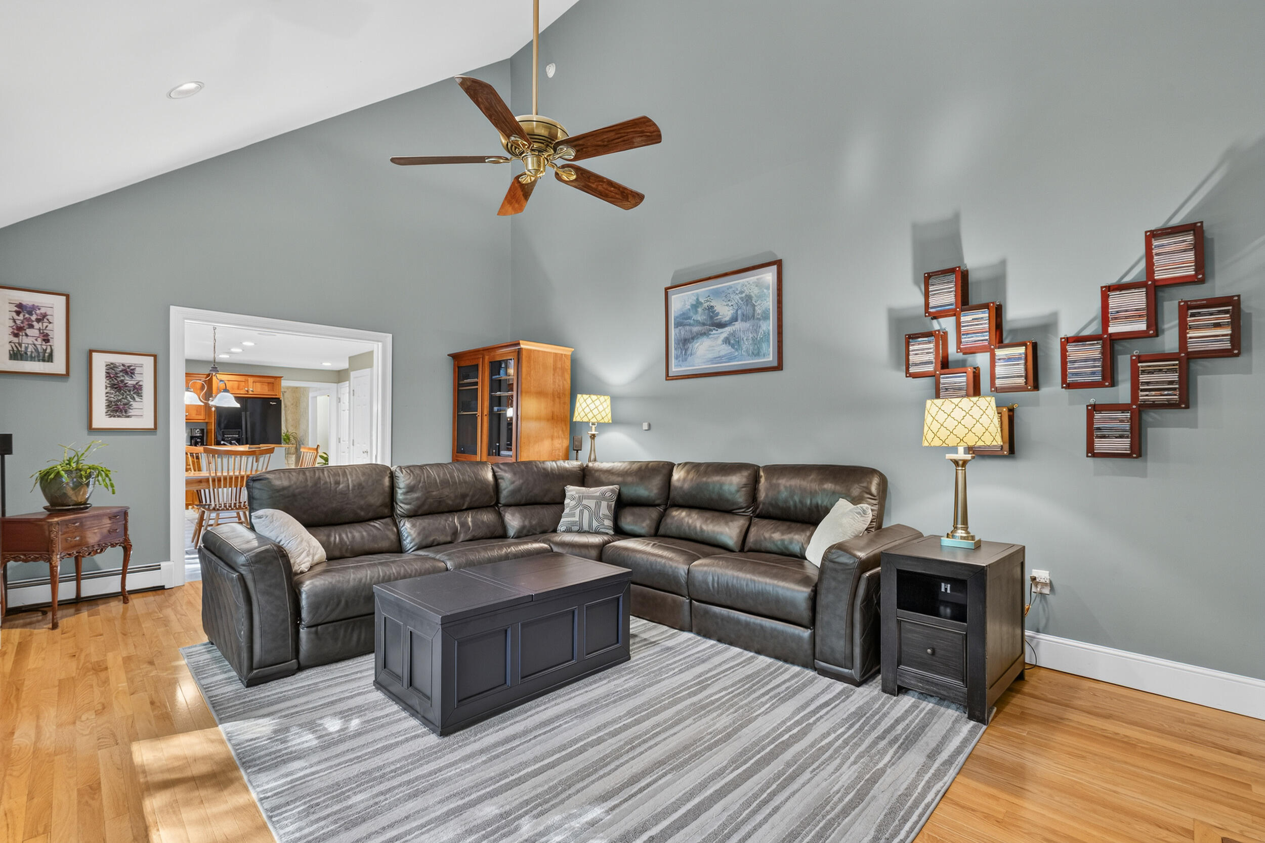 68 Graystone Lane