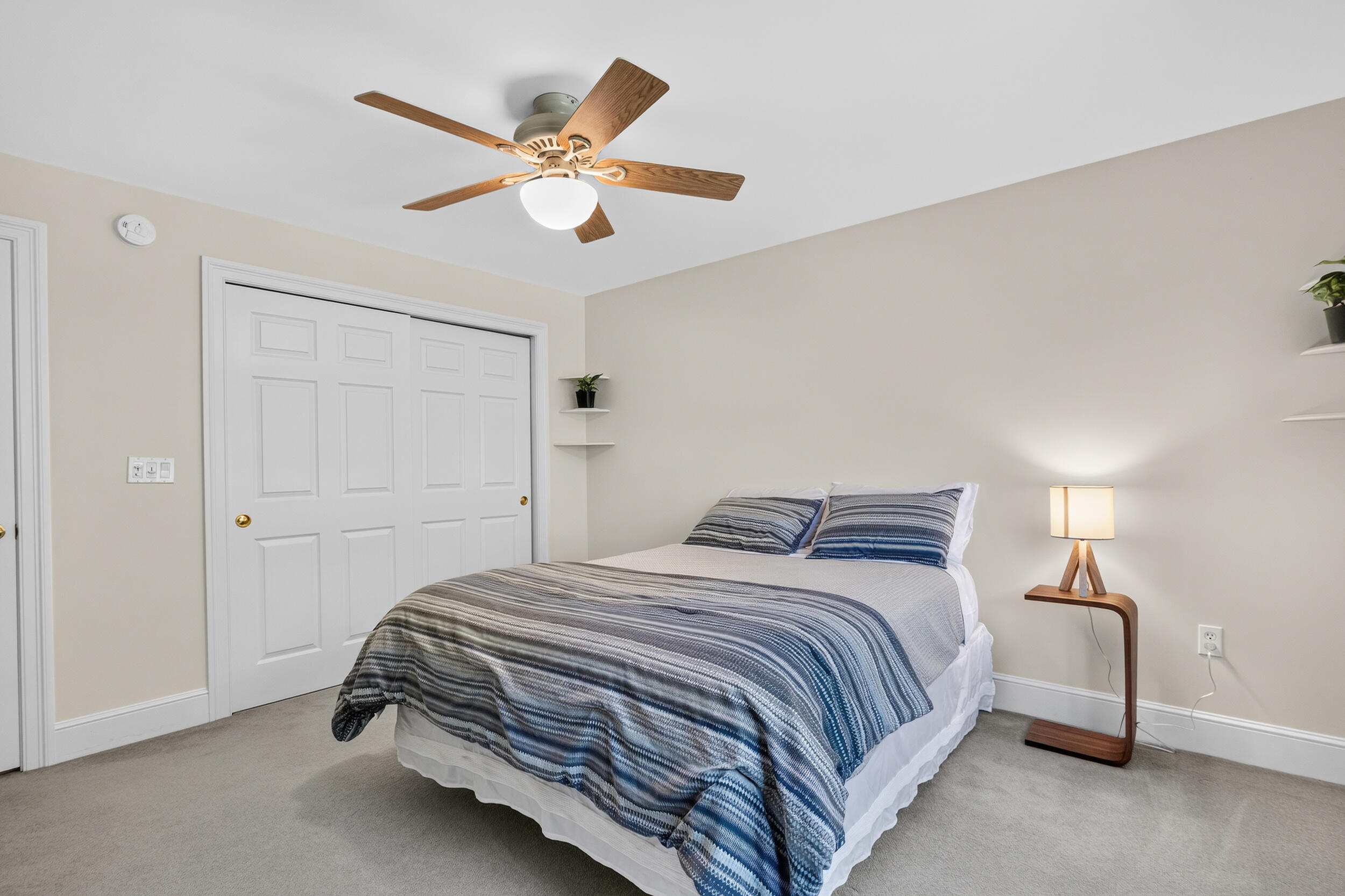 68 Graystone Lane