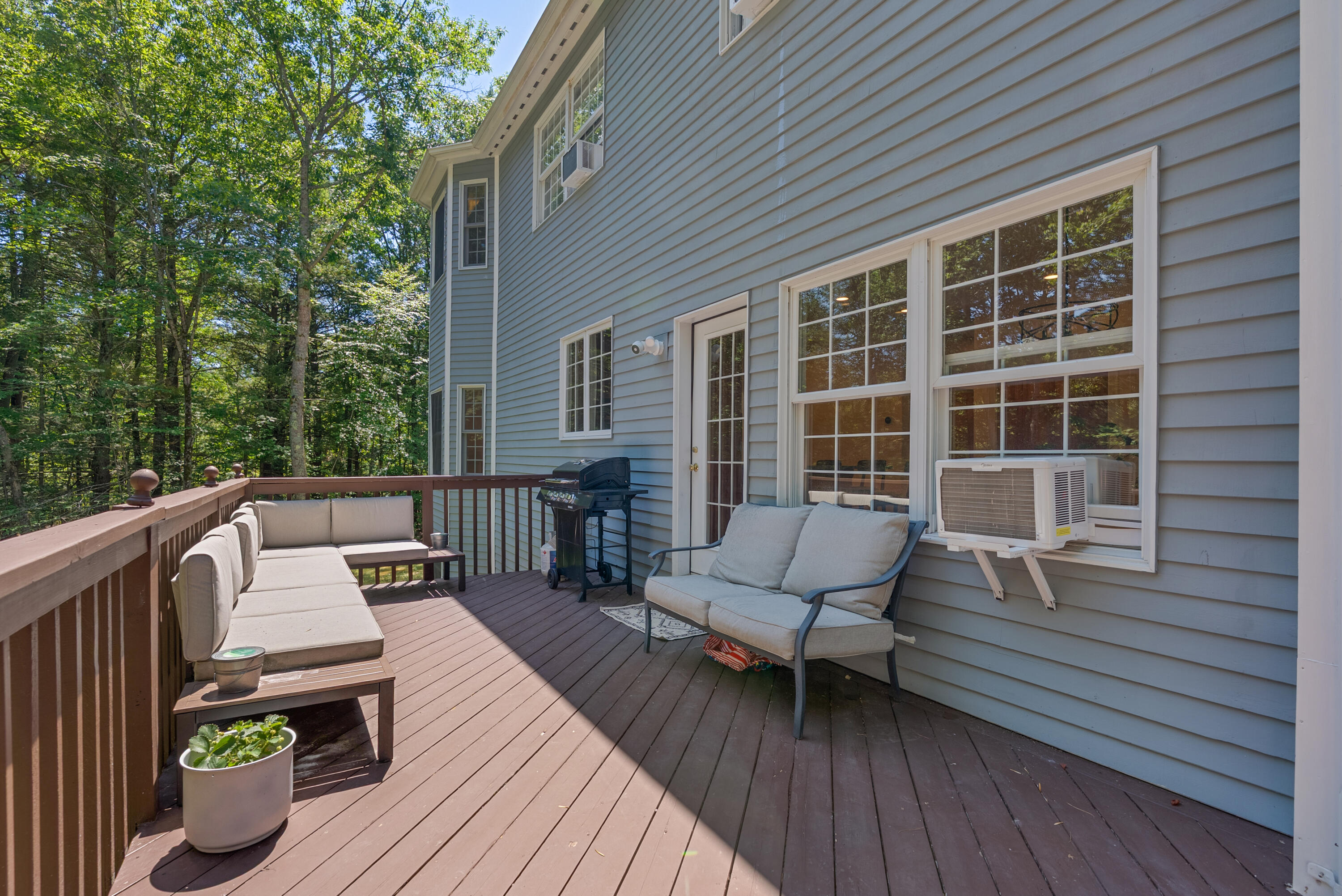 148 Hunter Way