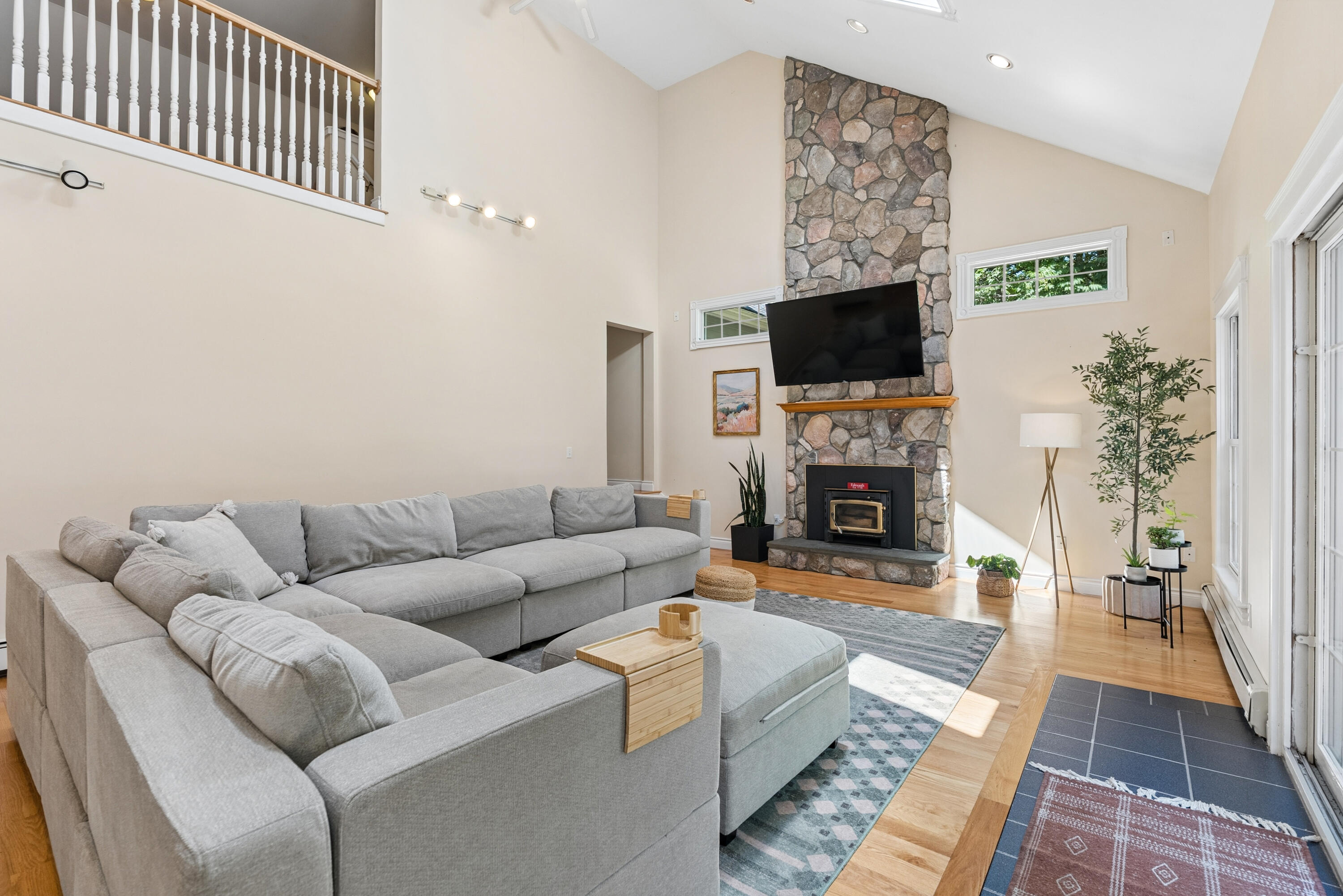 148 Hunter Way