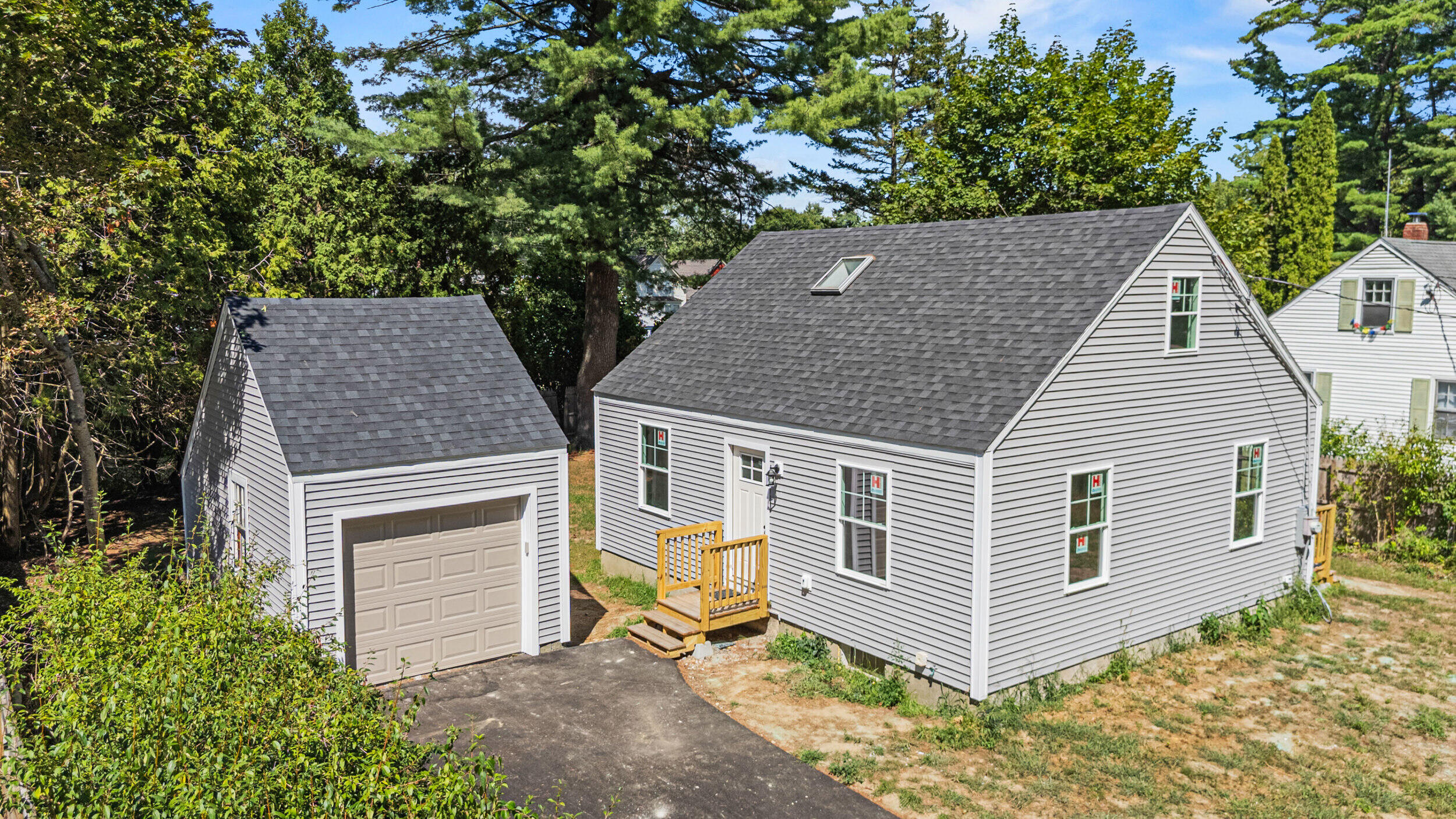 27 Chamberlain Avenue
