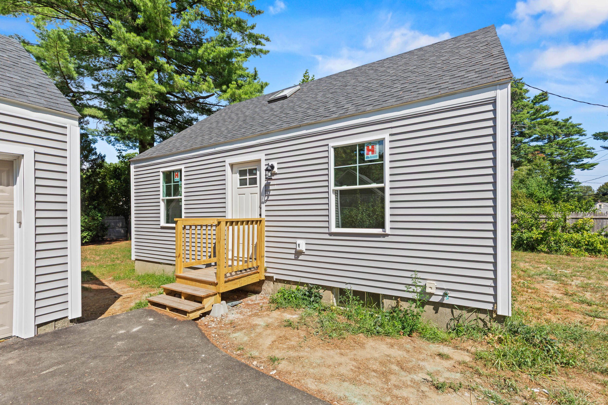 27 Chamberlain Avenue