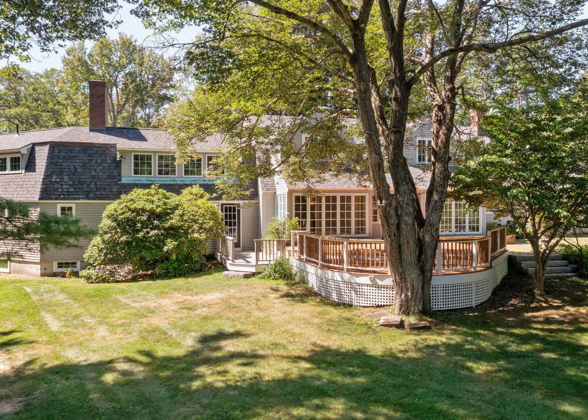 1203 Shore Road