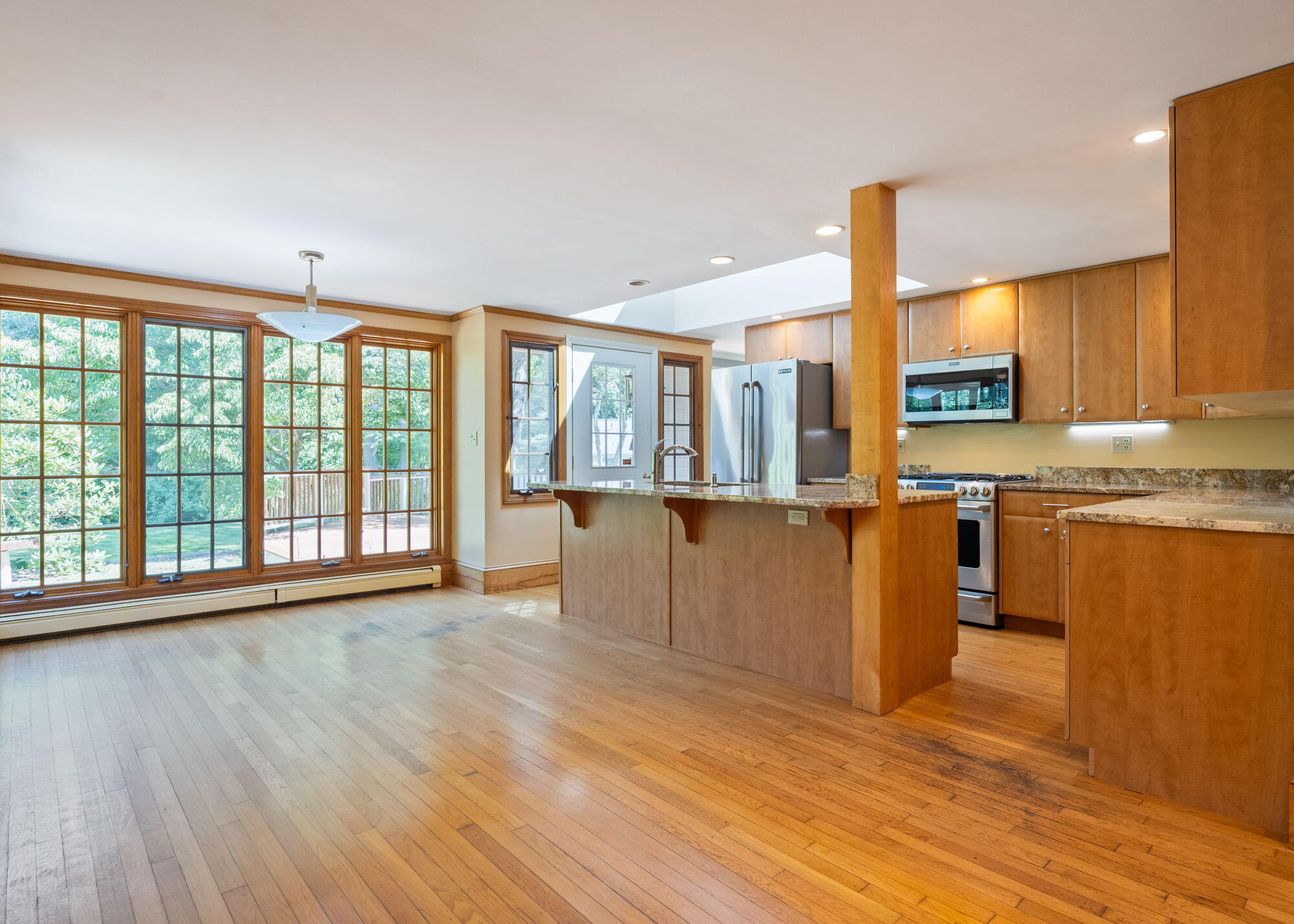 1203 Shore Road