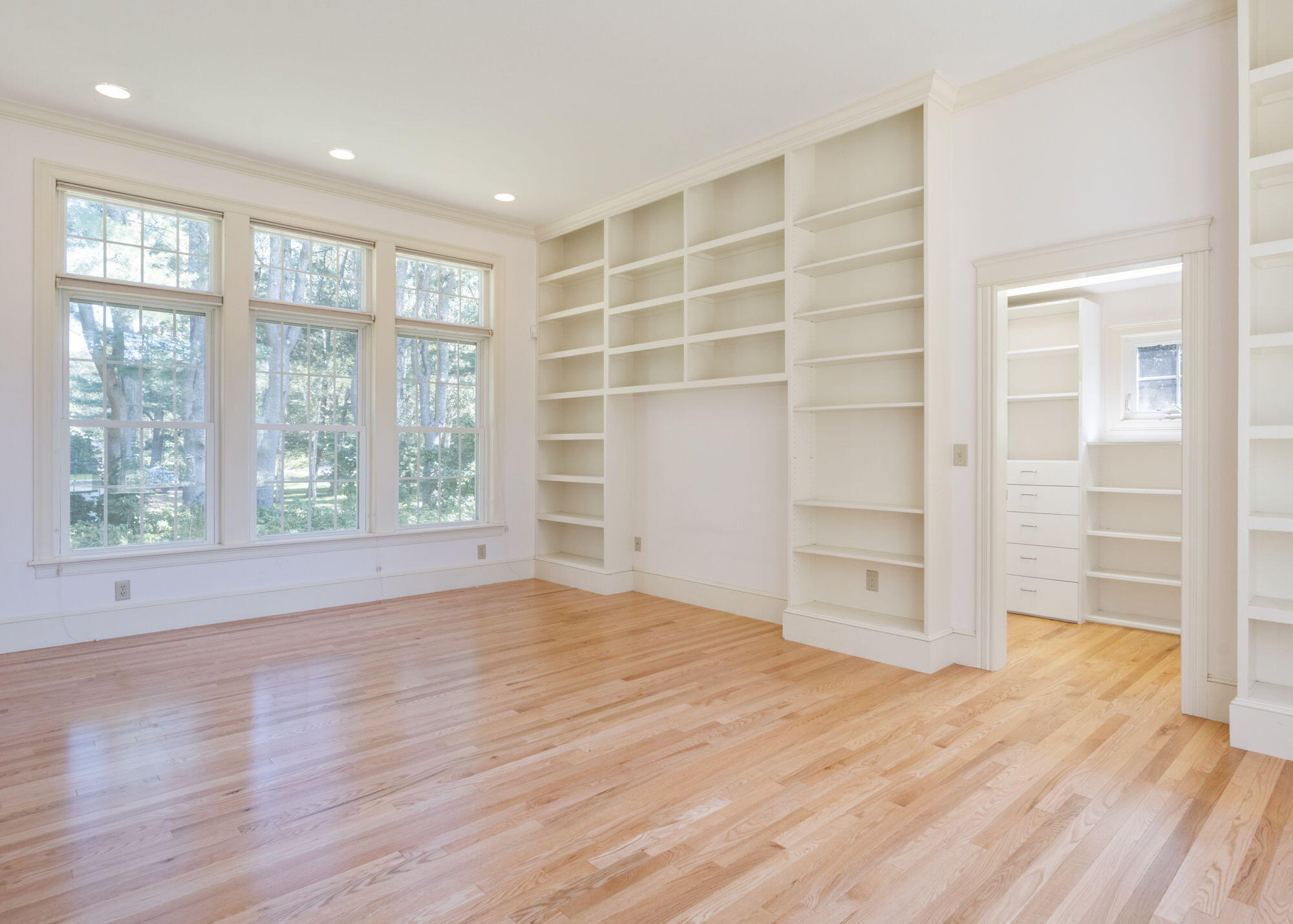 1203 Shore Road
