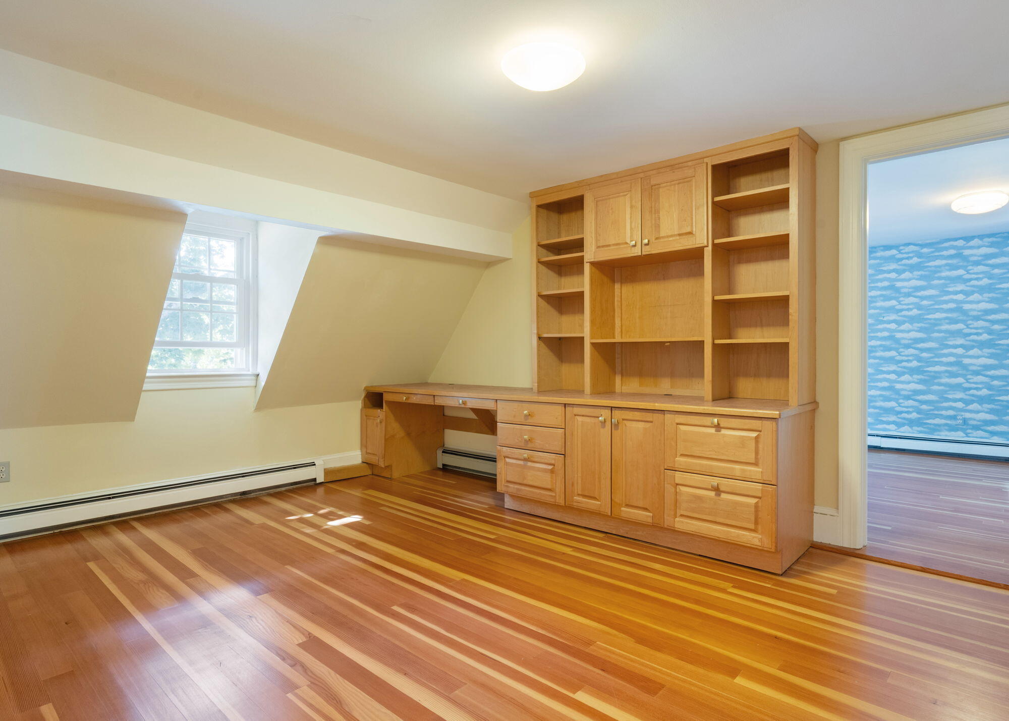 1203 Shore Road