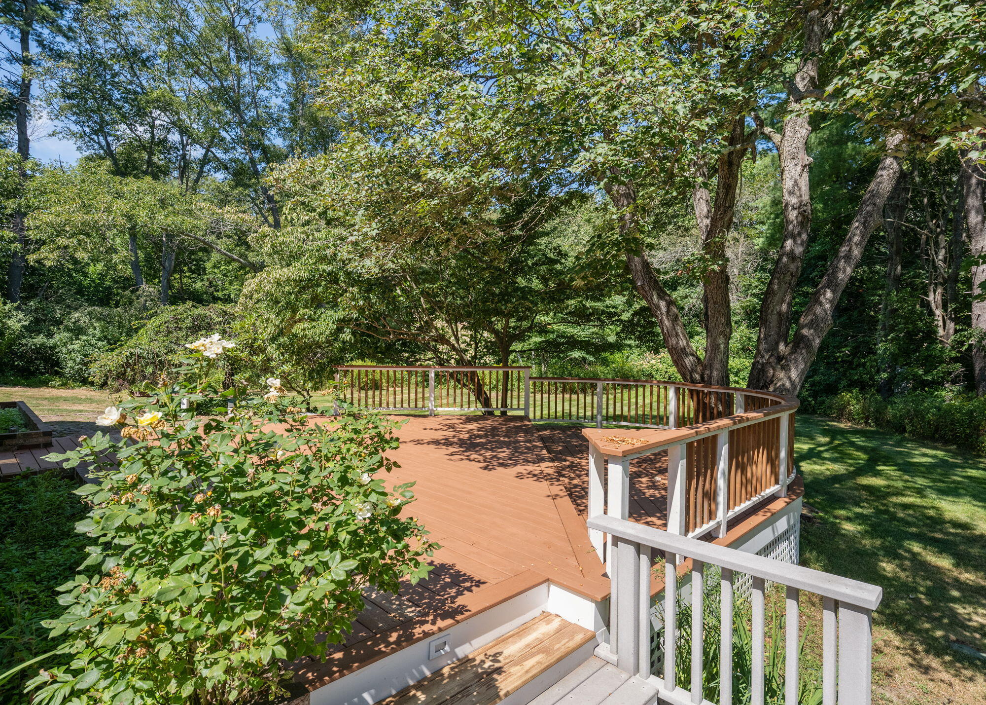 1203 Shore Road