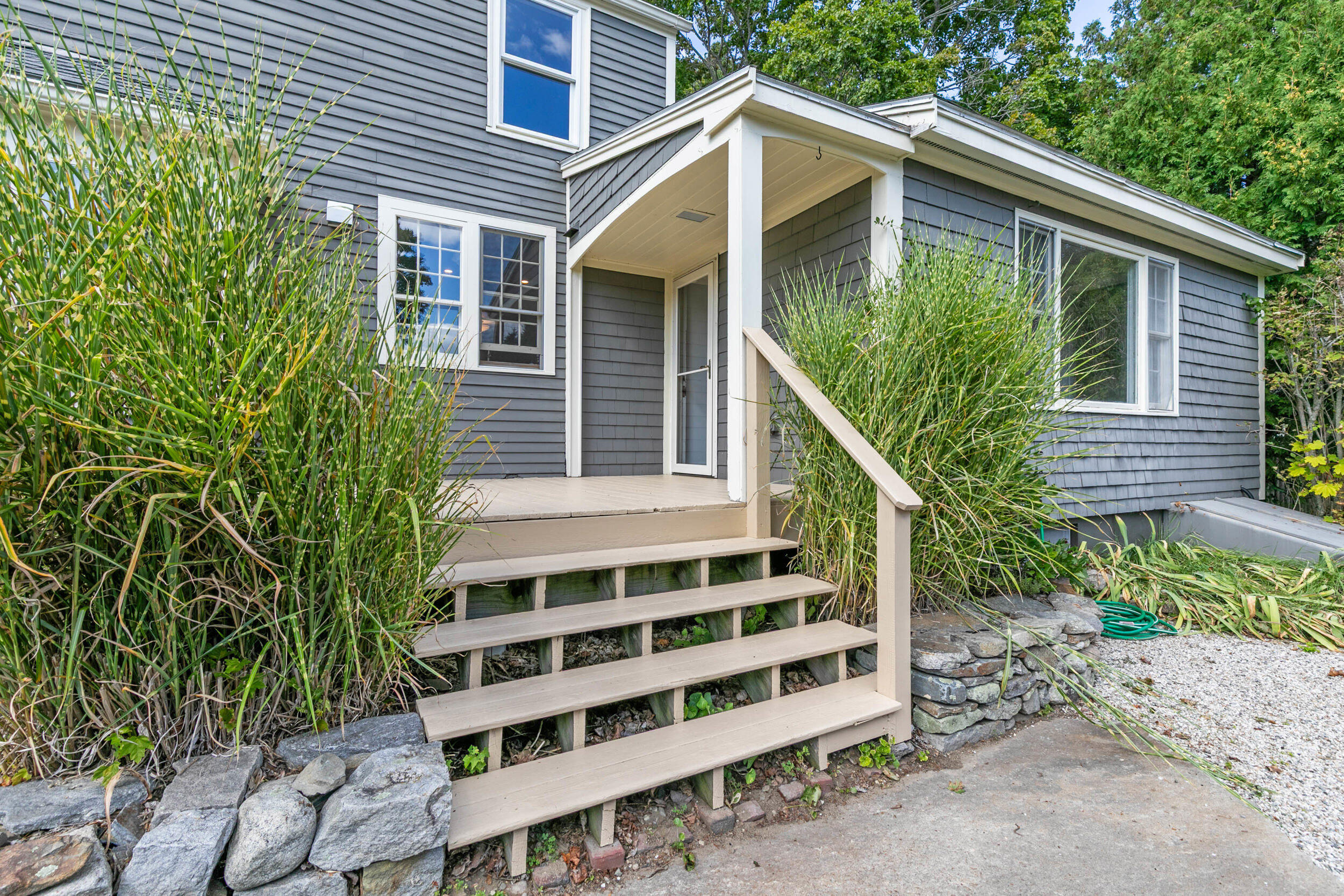 284 W Main Street