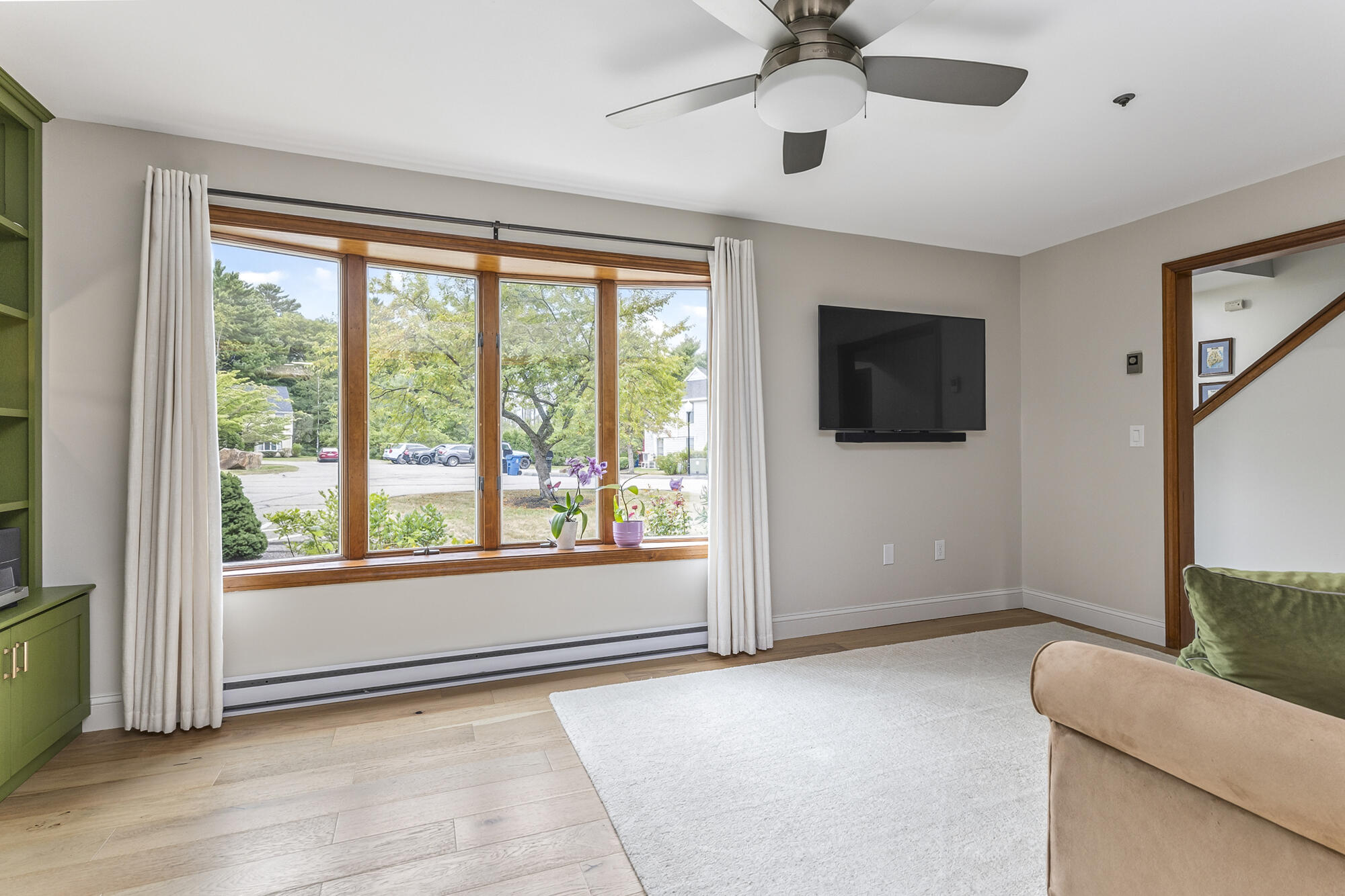 6 Apple Ledge Drive B