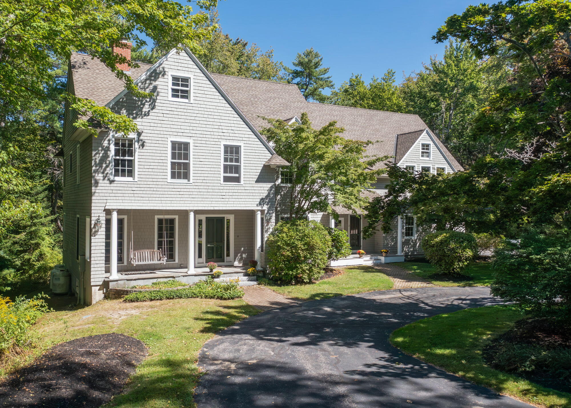 2 Rock Crest Drive