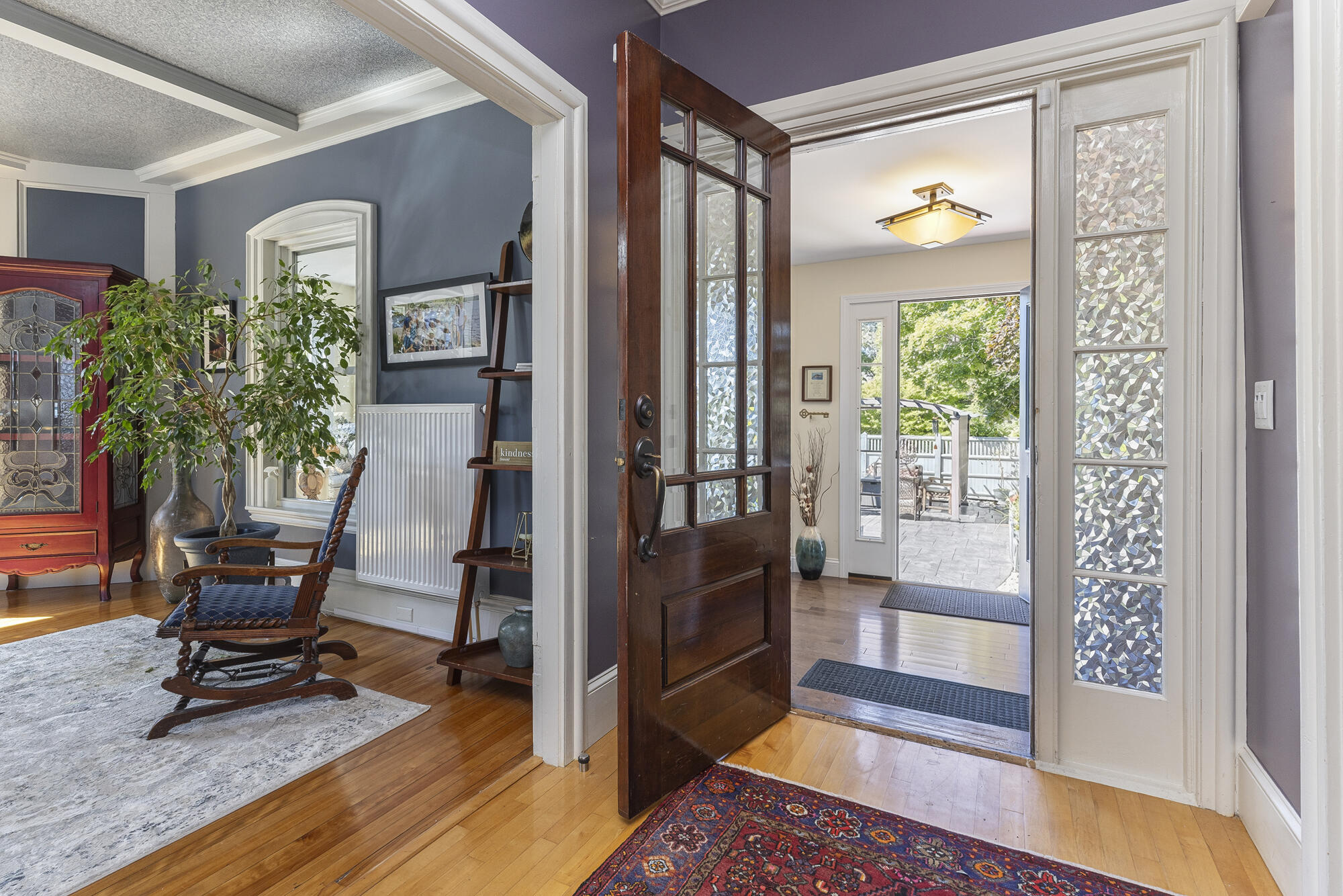 205 Woodford Street