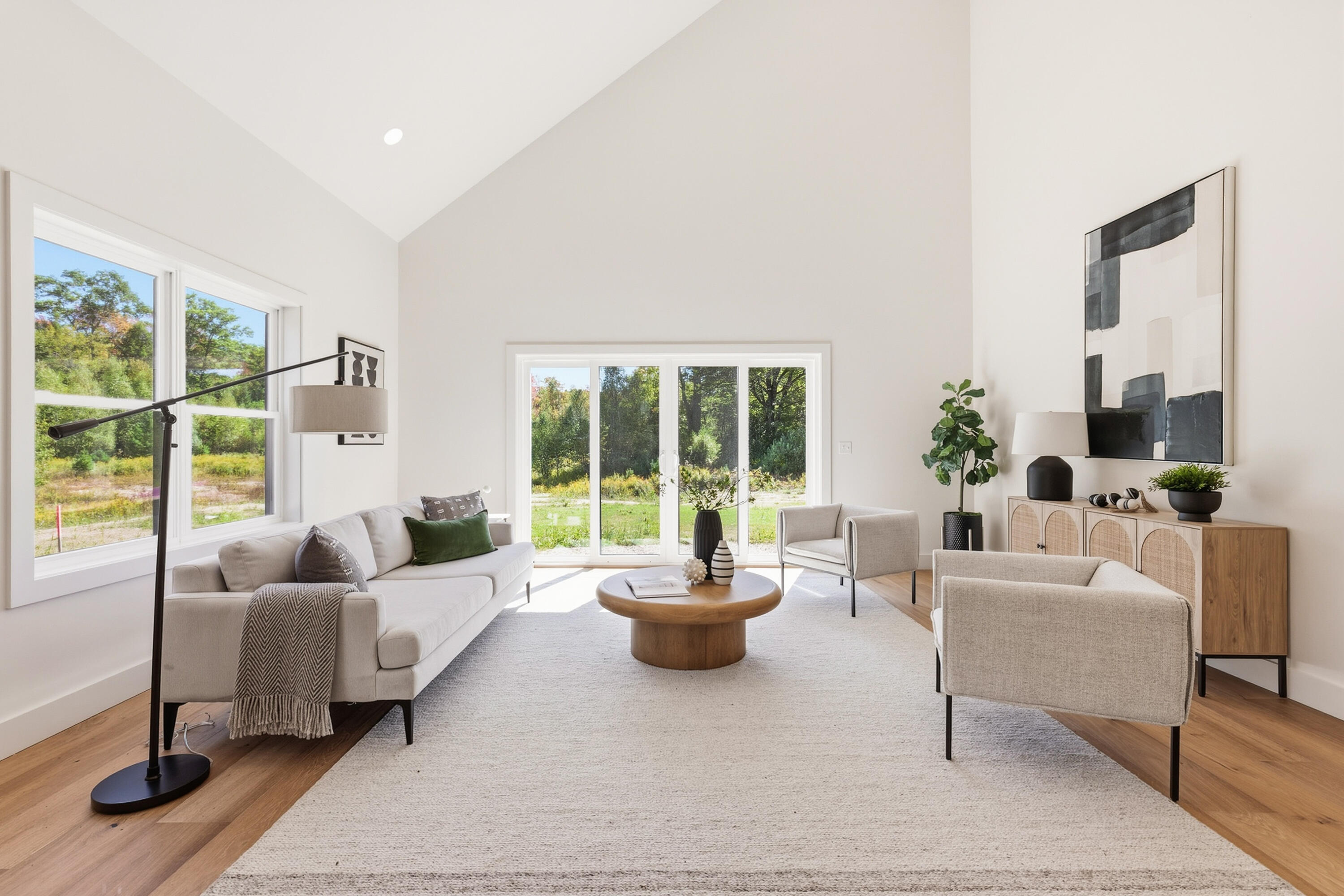 40 Smiling Acres Drive