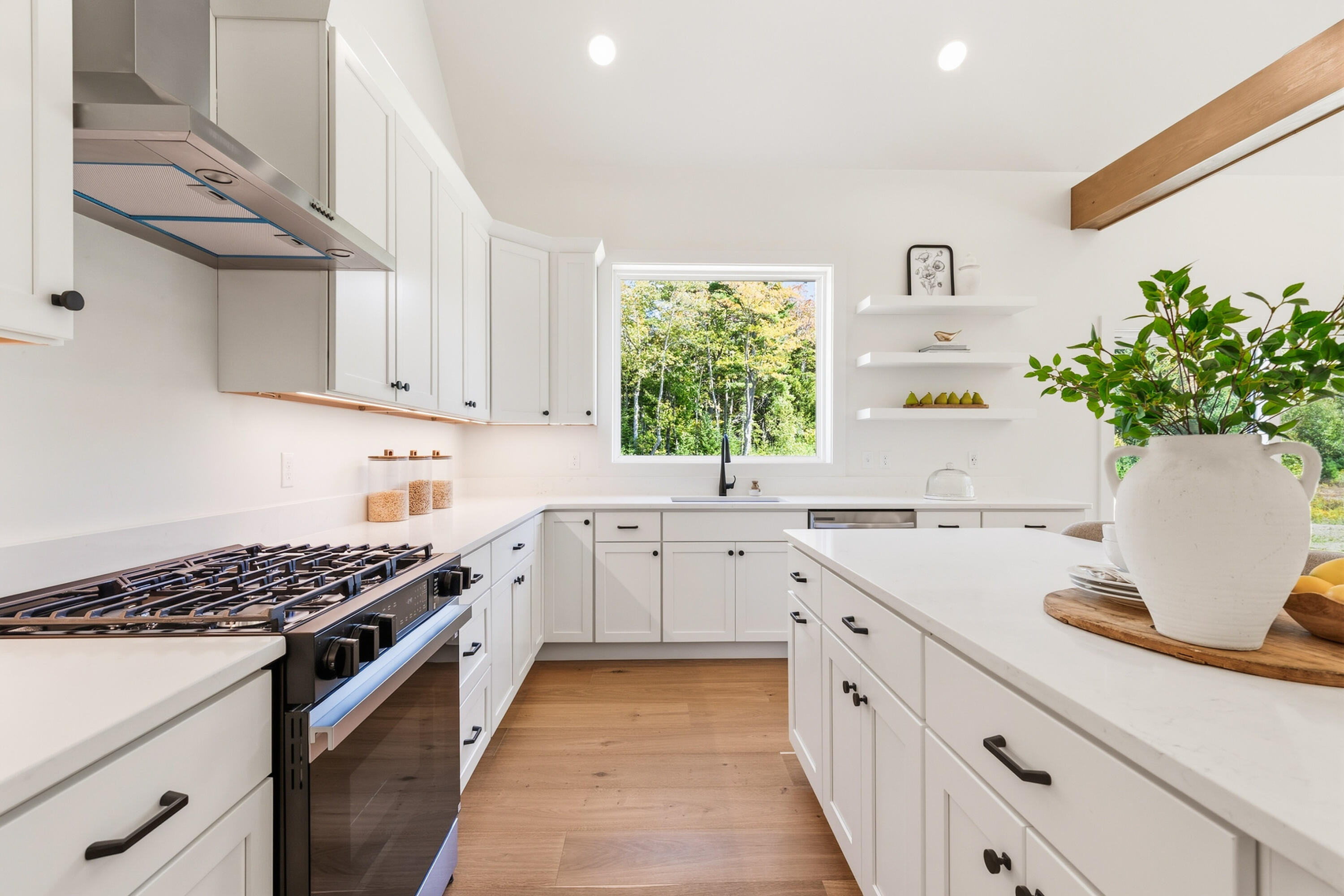 40 Smiling Acres Drive