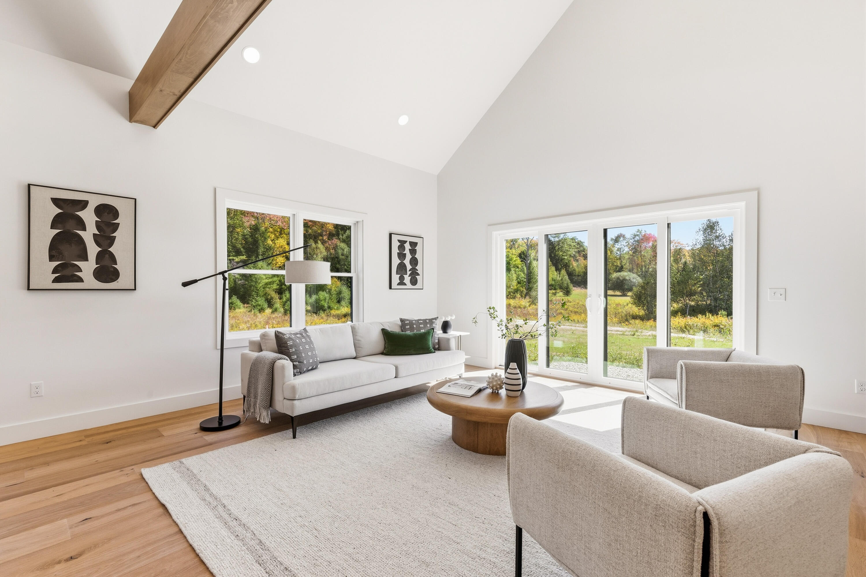 40 Smiling Acres Drive