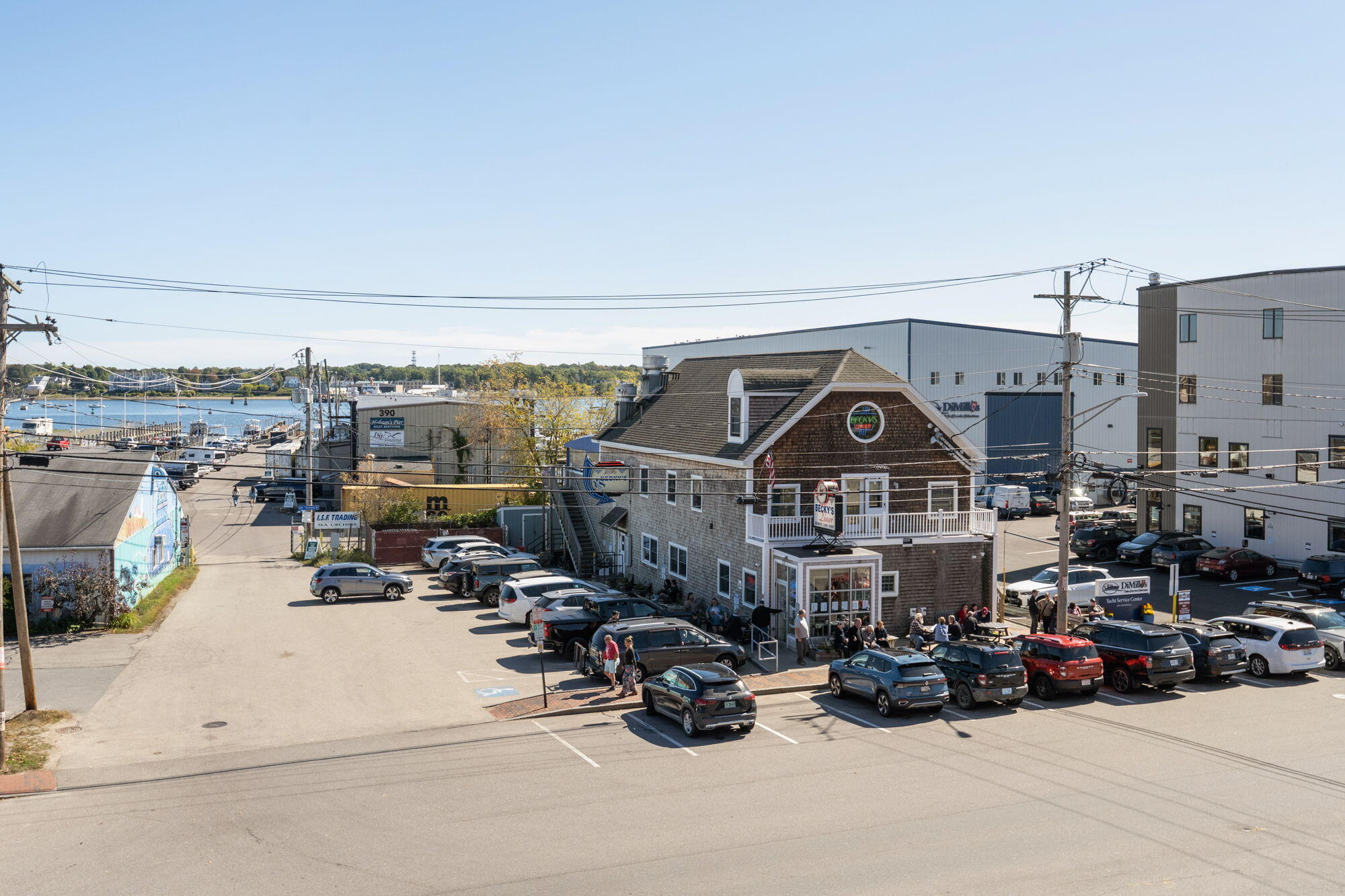 387 Commercial Street 326