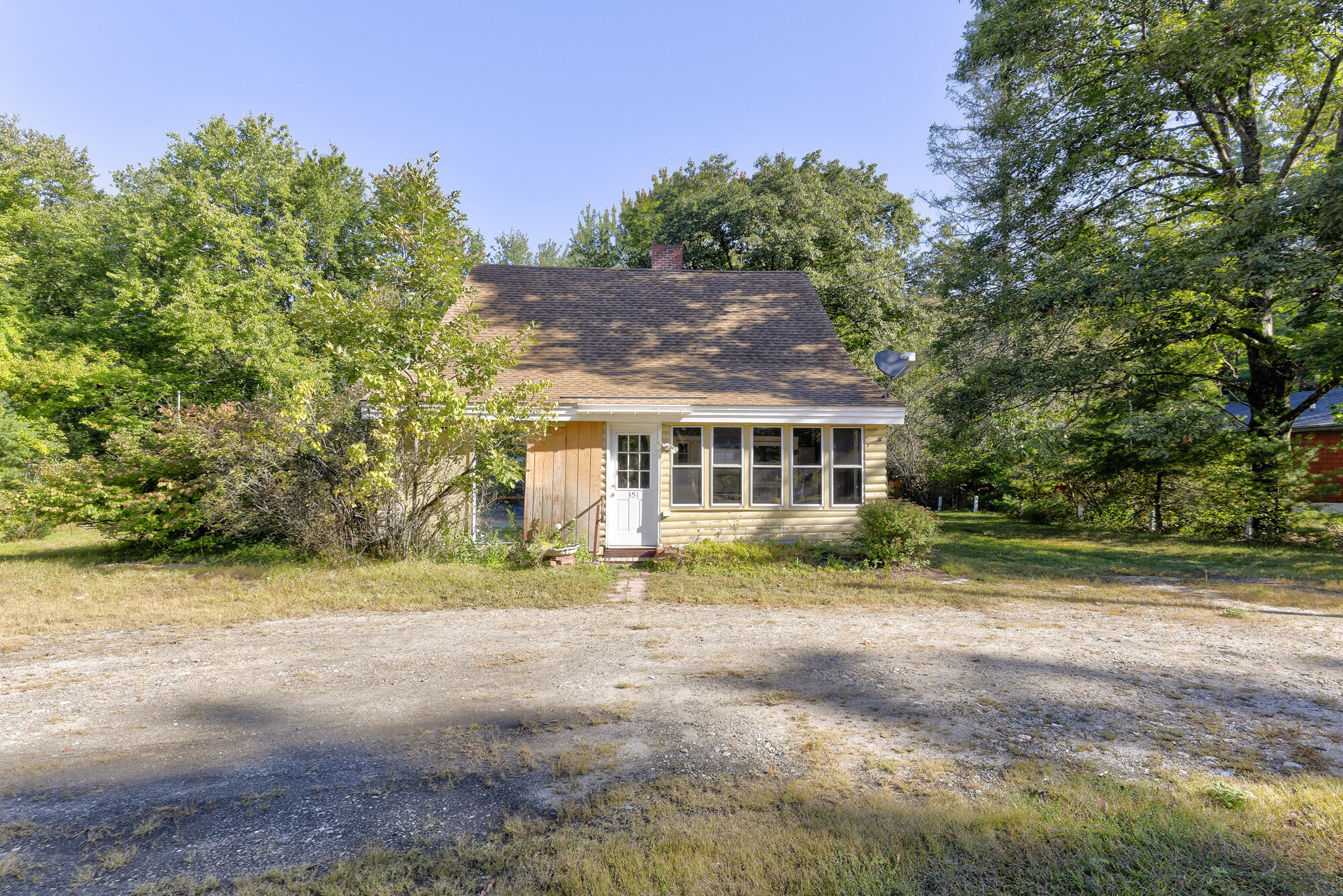 351 Ossipee Trail W