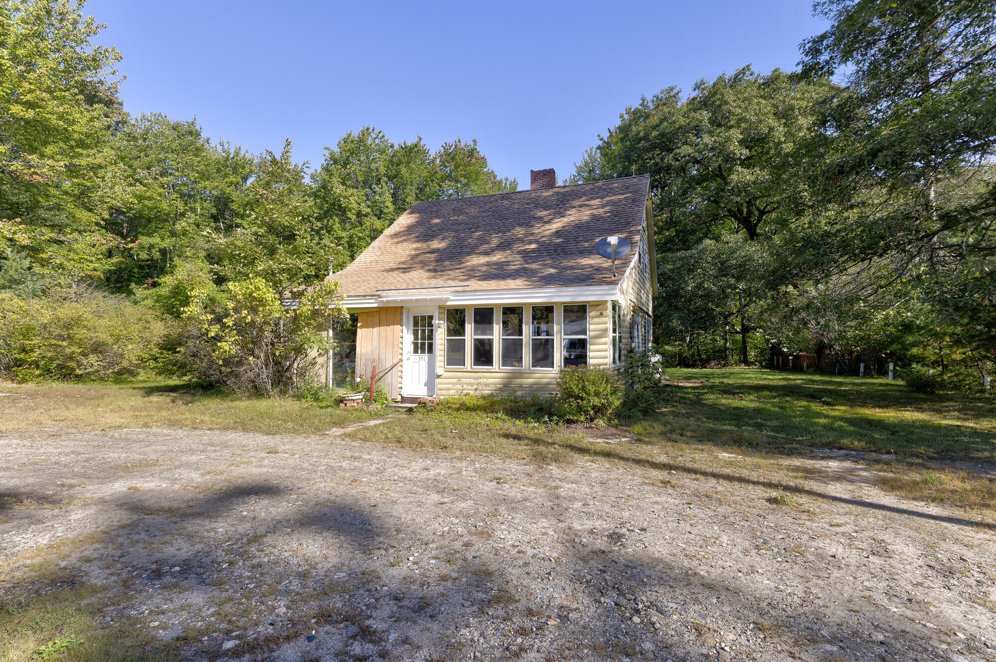 351 Ossipee Trail W