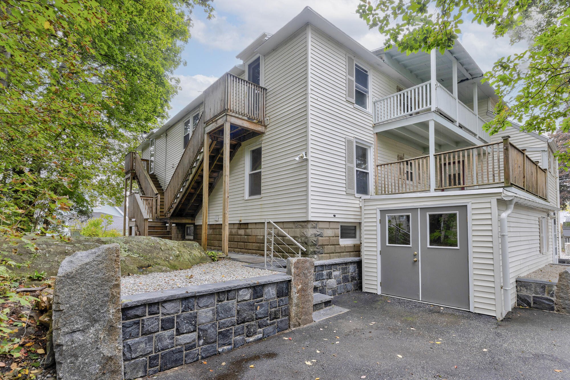 44 Warren Avenue